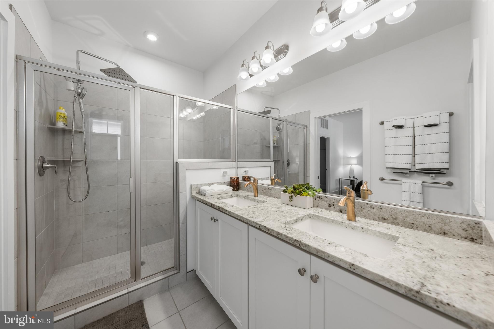 TOWNES AT LITTLE RIVER CROSSING - Residential