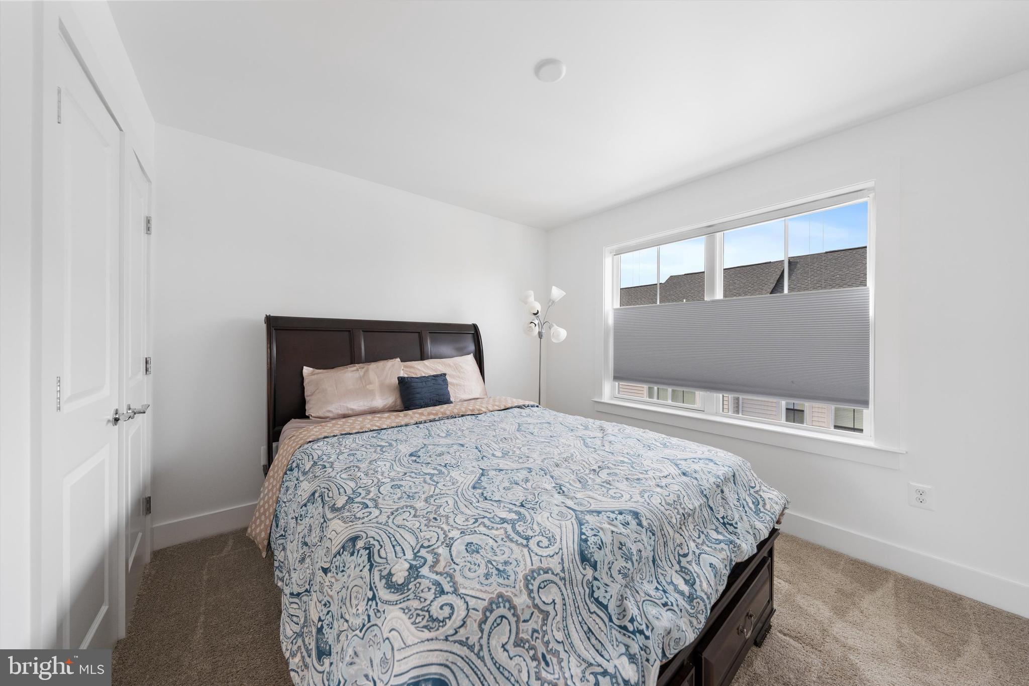 TOWNES AT LITTLE RIVER CROSSING - Residential