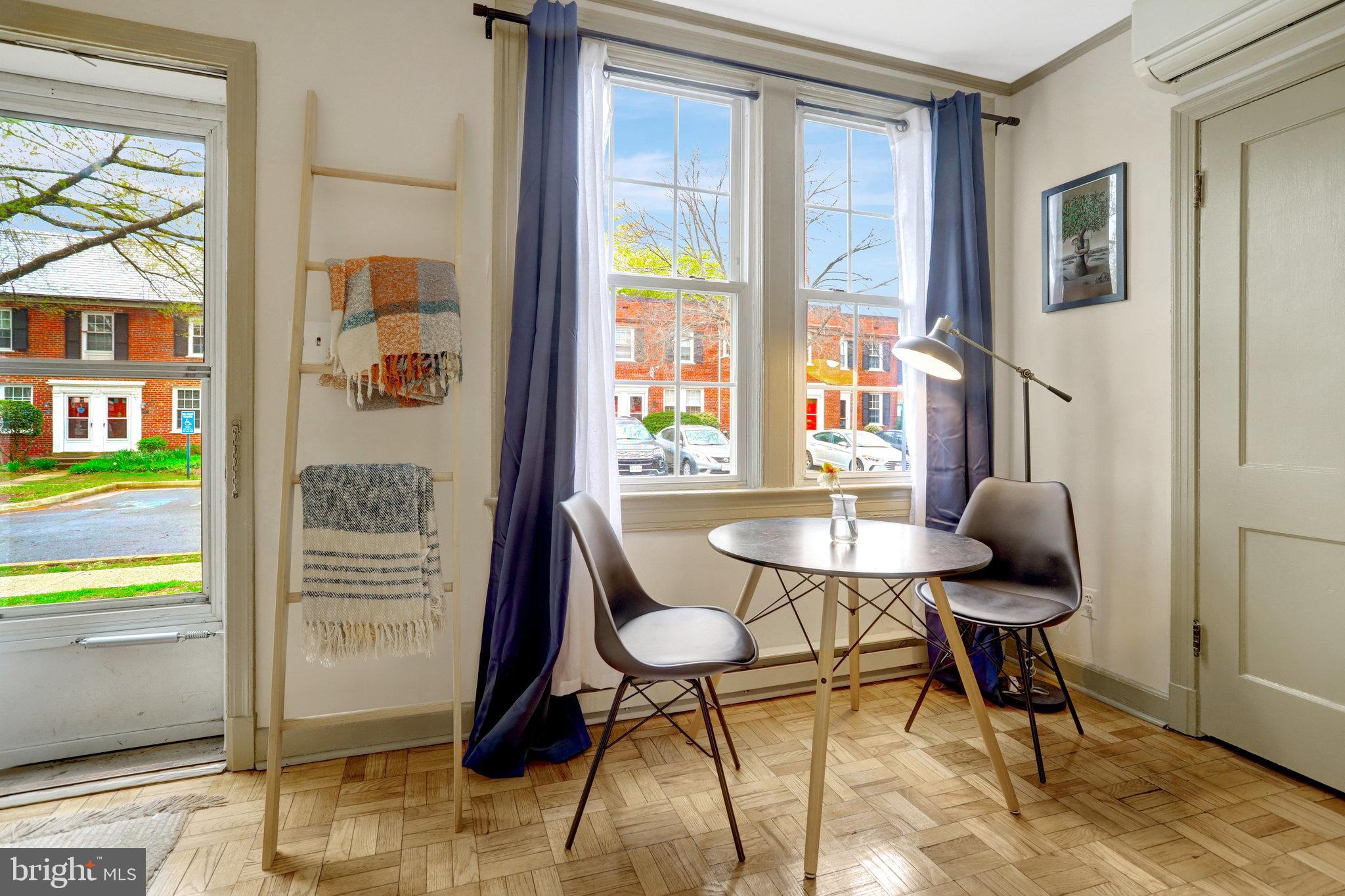 ARLINGTON VILLAGE - Residential Lease