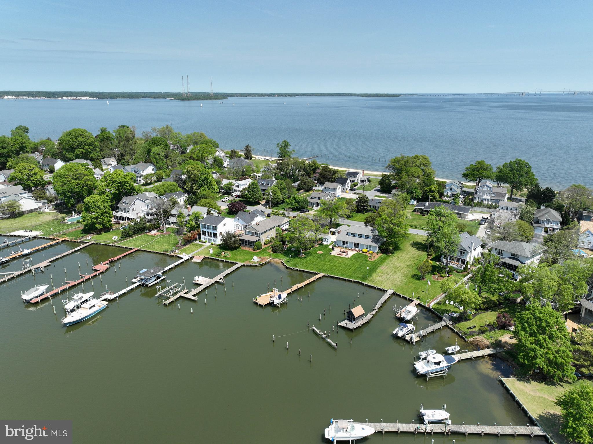 BAY RIDGE - Land