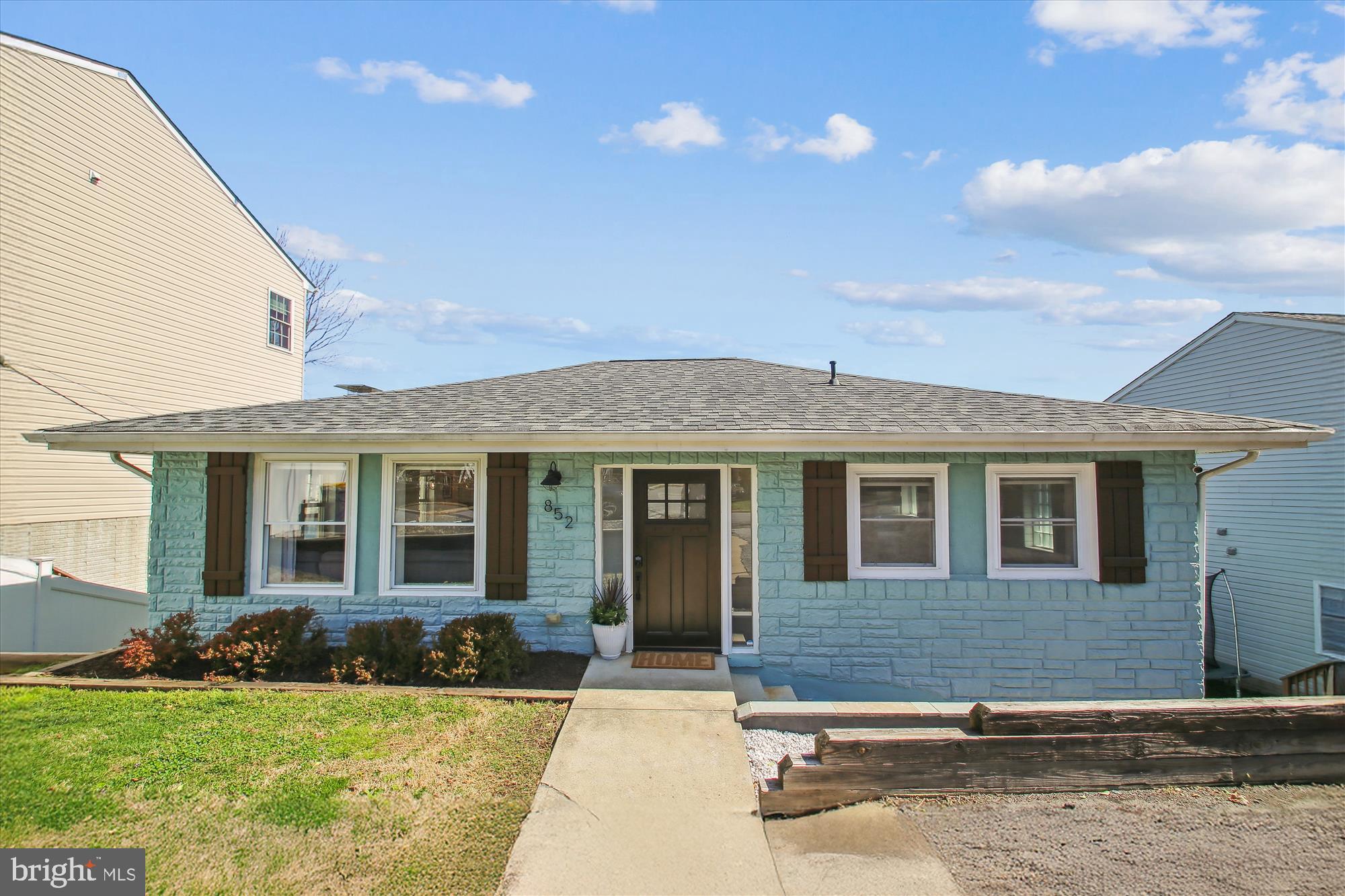 SILVER SANDS - Residential