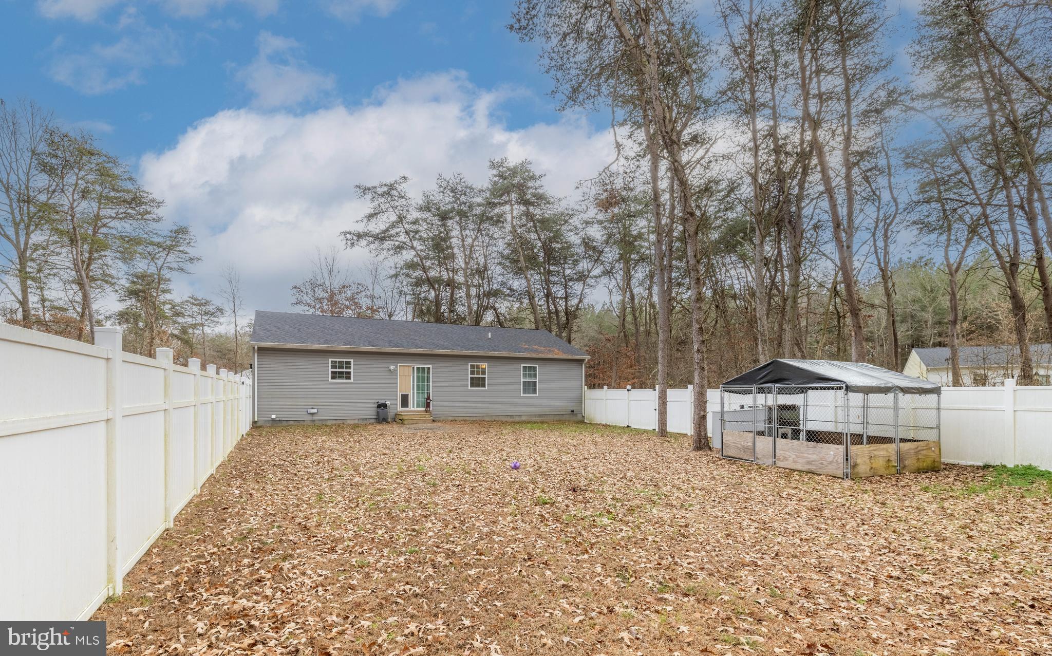 CHAR NOR MANOR - Residential Lease