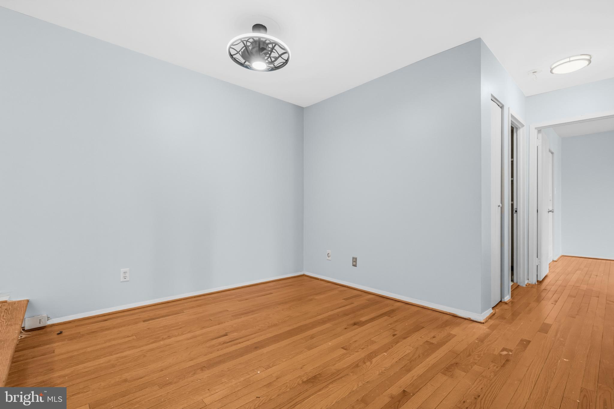 CHERRY GLEN CONDOS - Residential