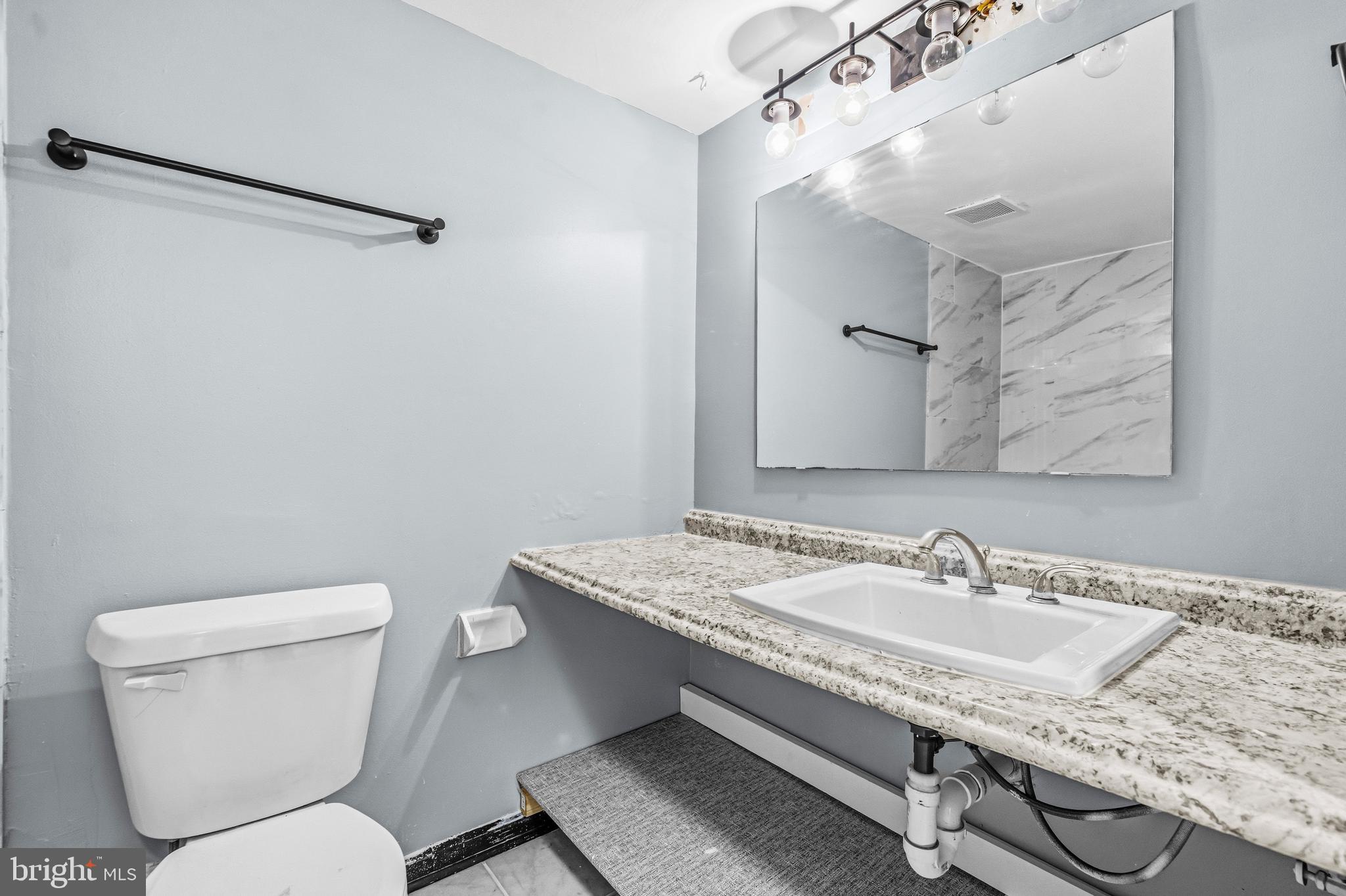 CHERRY GLEN CONDOS - Residential