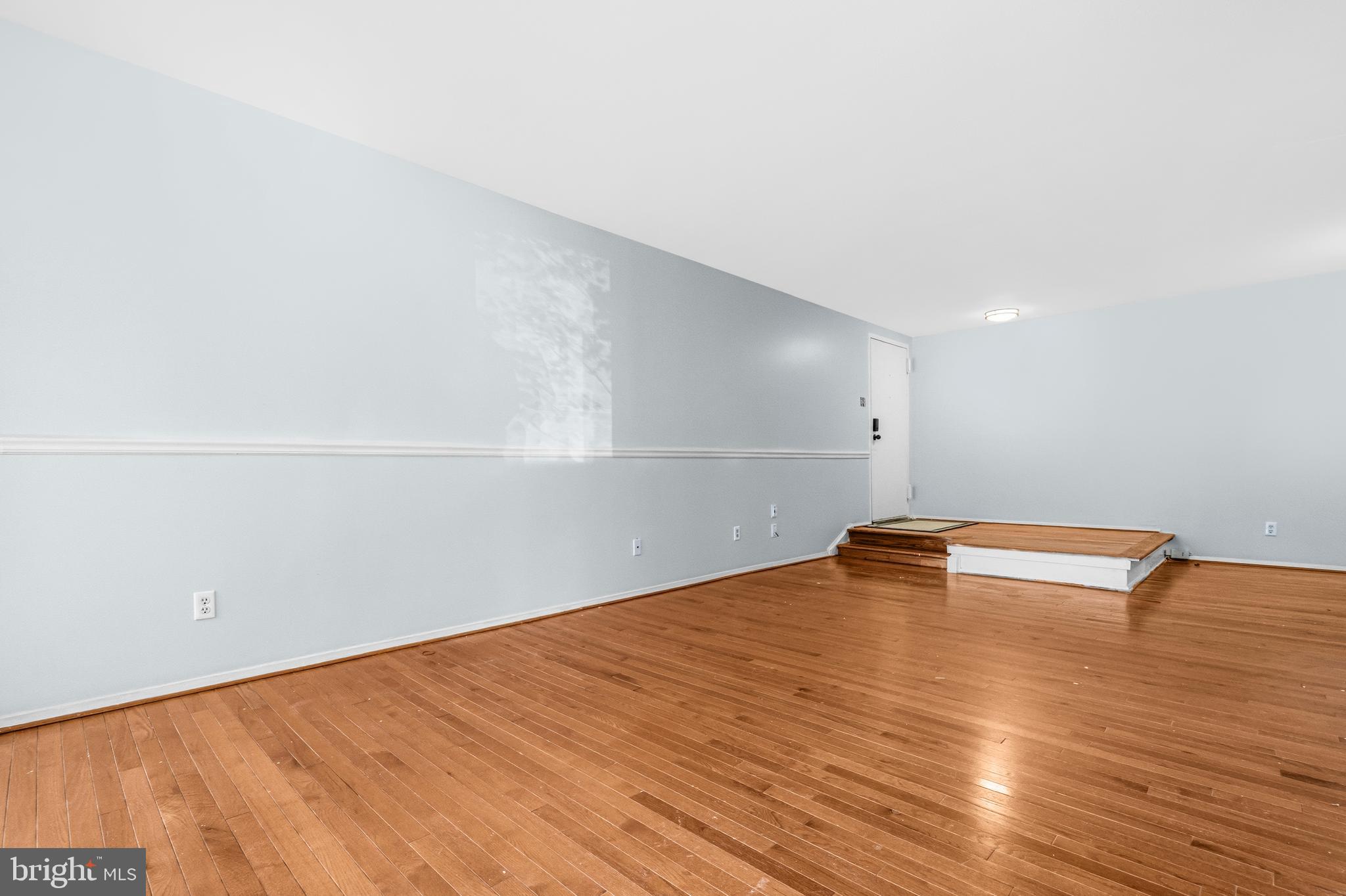 CHERRY GLEN CONDOS - Residential