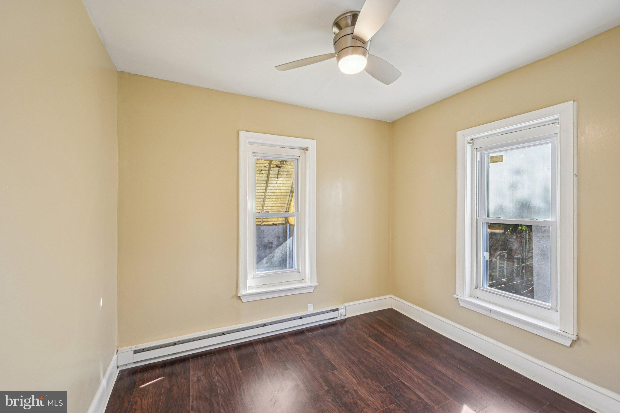 MILL CREEK - Residential