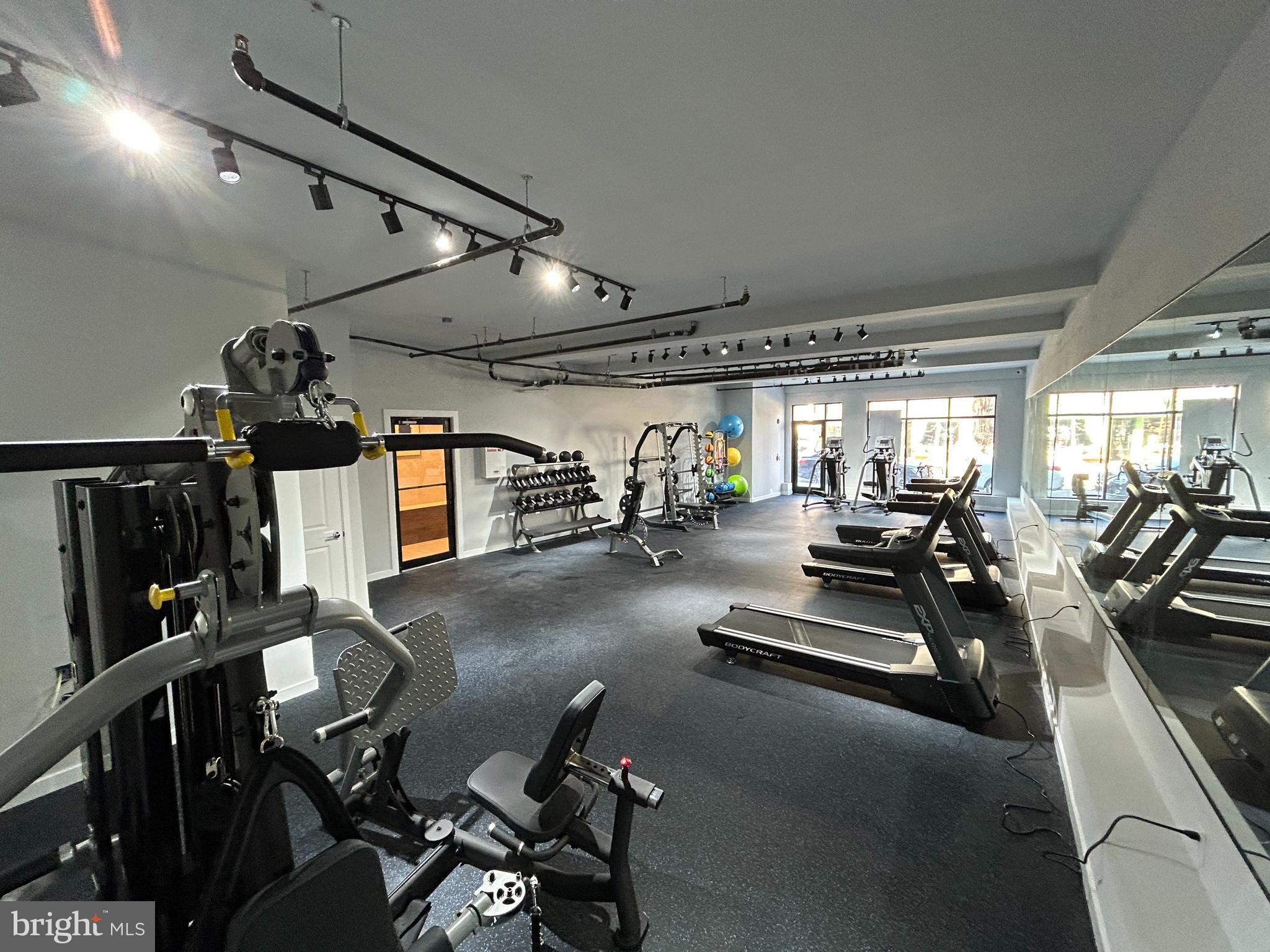 MANAYUNK - Residential Lease