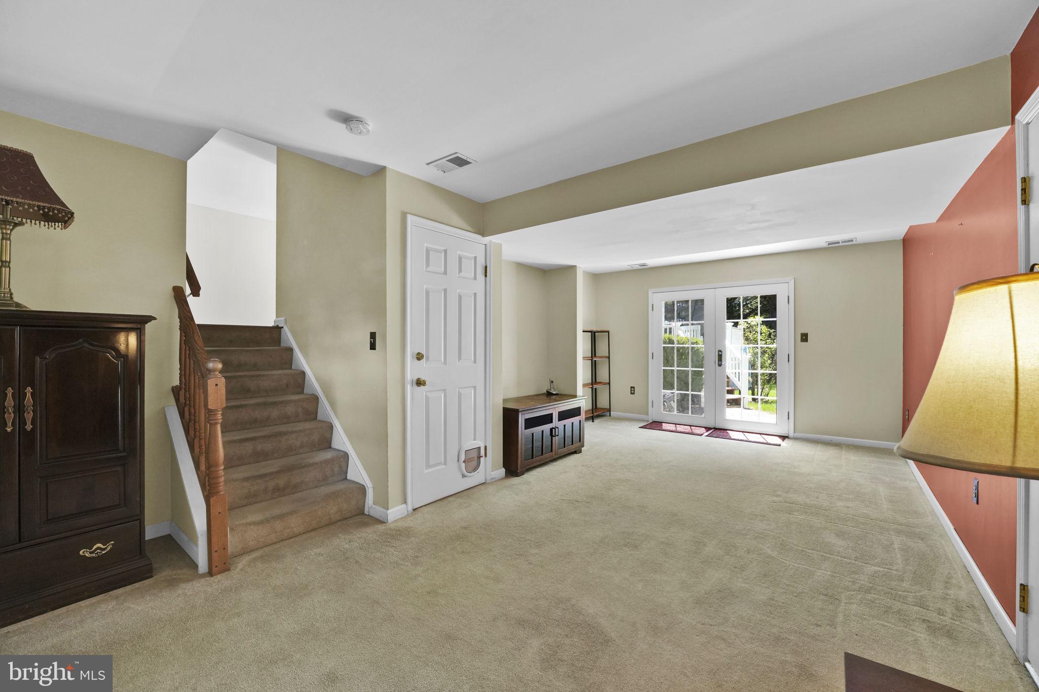 HILLTOP - Residential