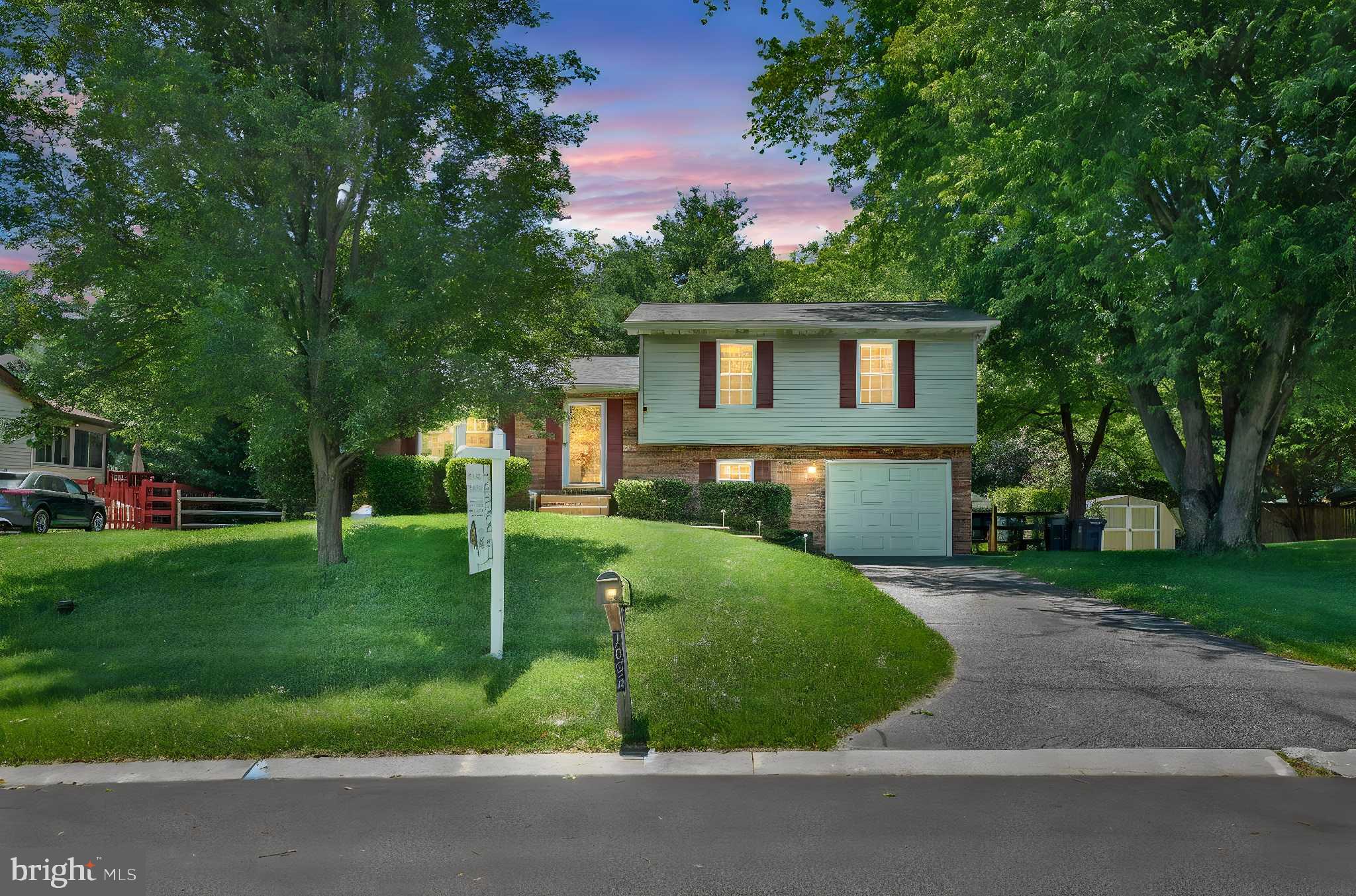 HILLTOP - Residential