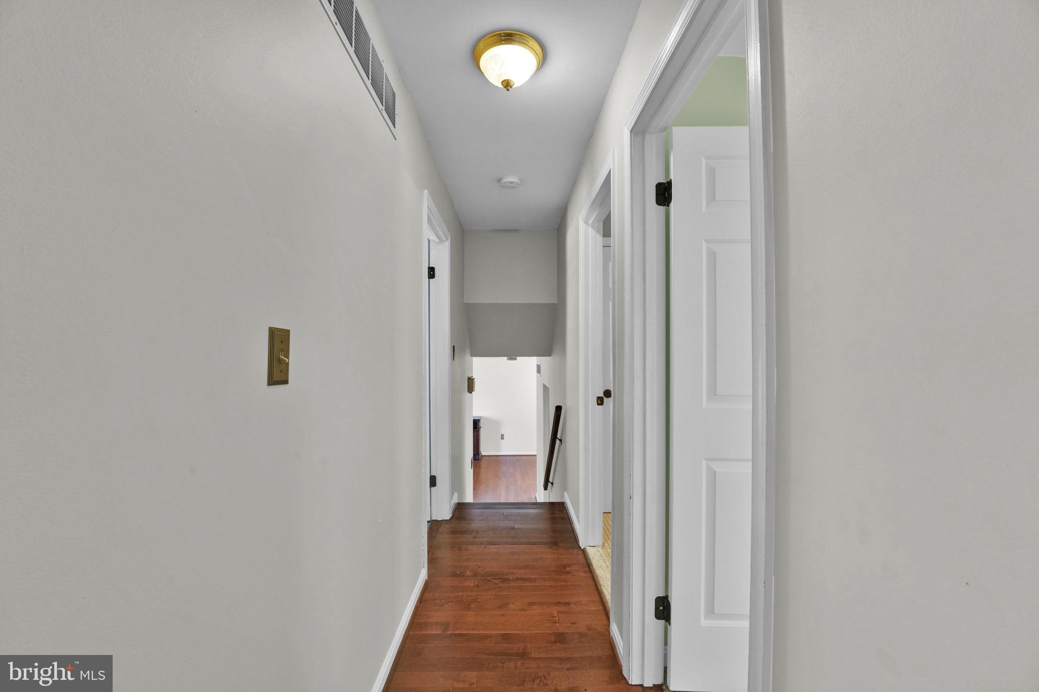 HILLTOP - Residential