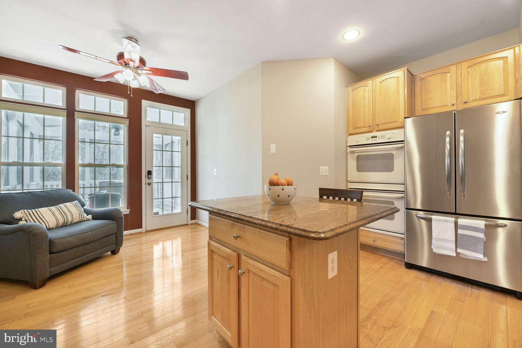 ASHBURN VILLAGE - Residential