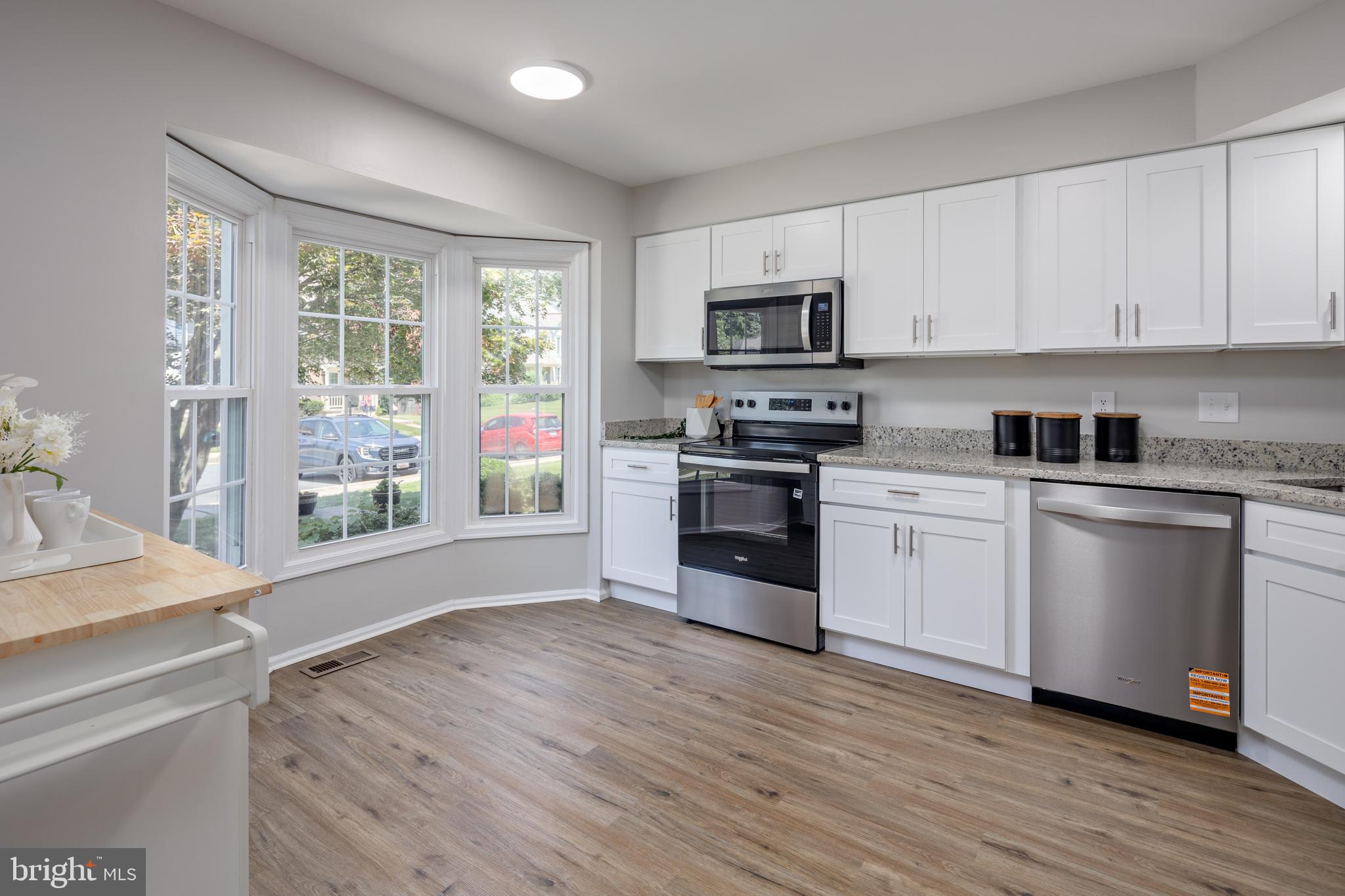 WHITE OAK - Residential