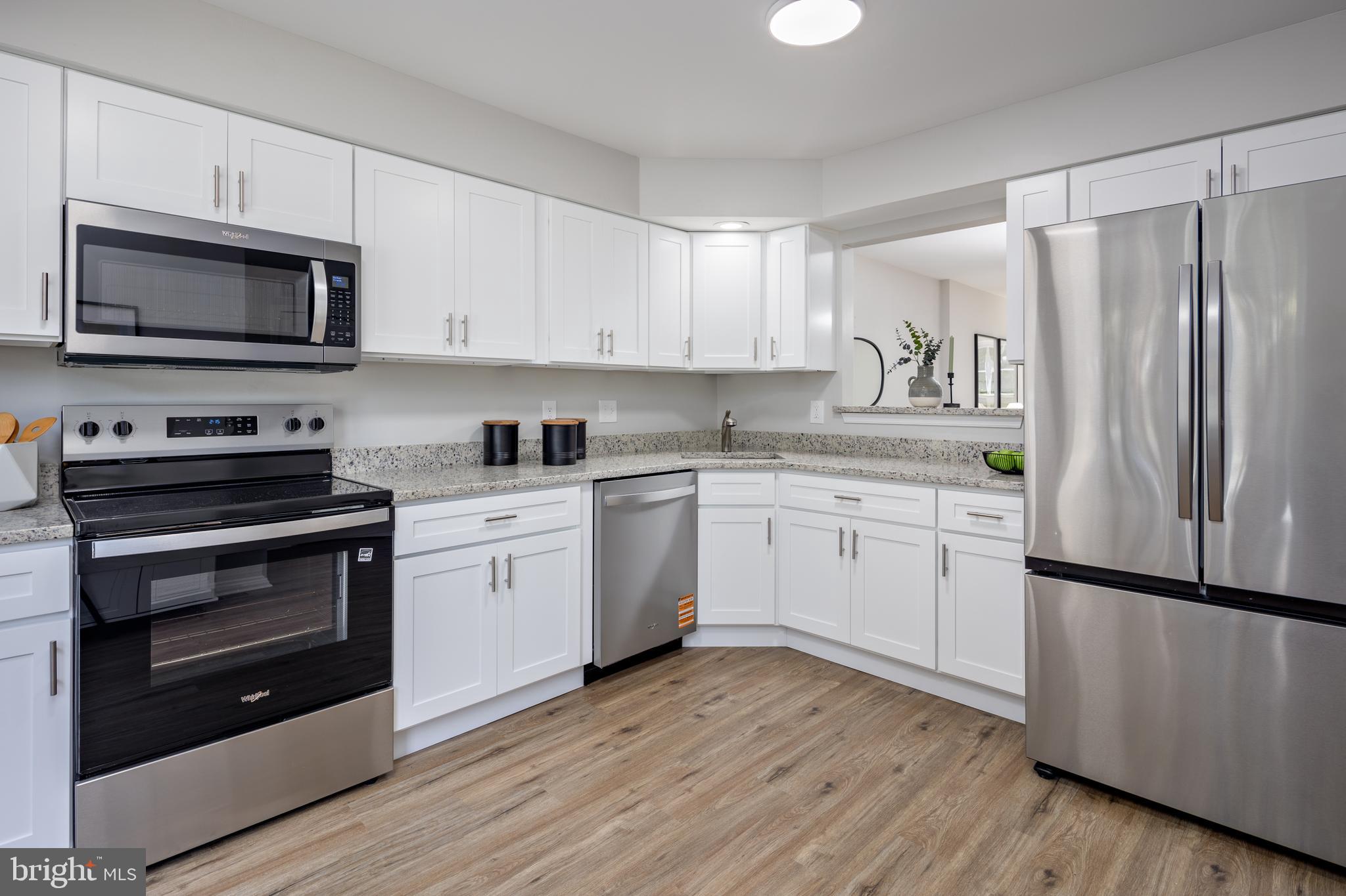 WHITE OAK - Residential
