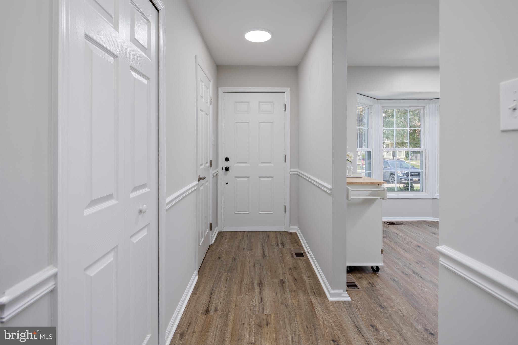 WHITE OAK - Residential