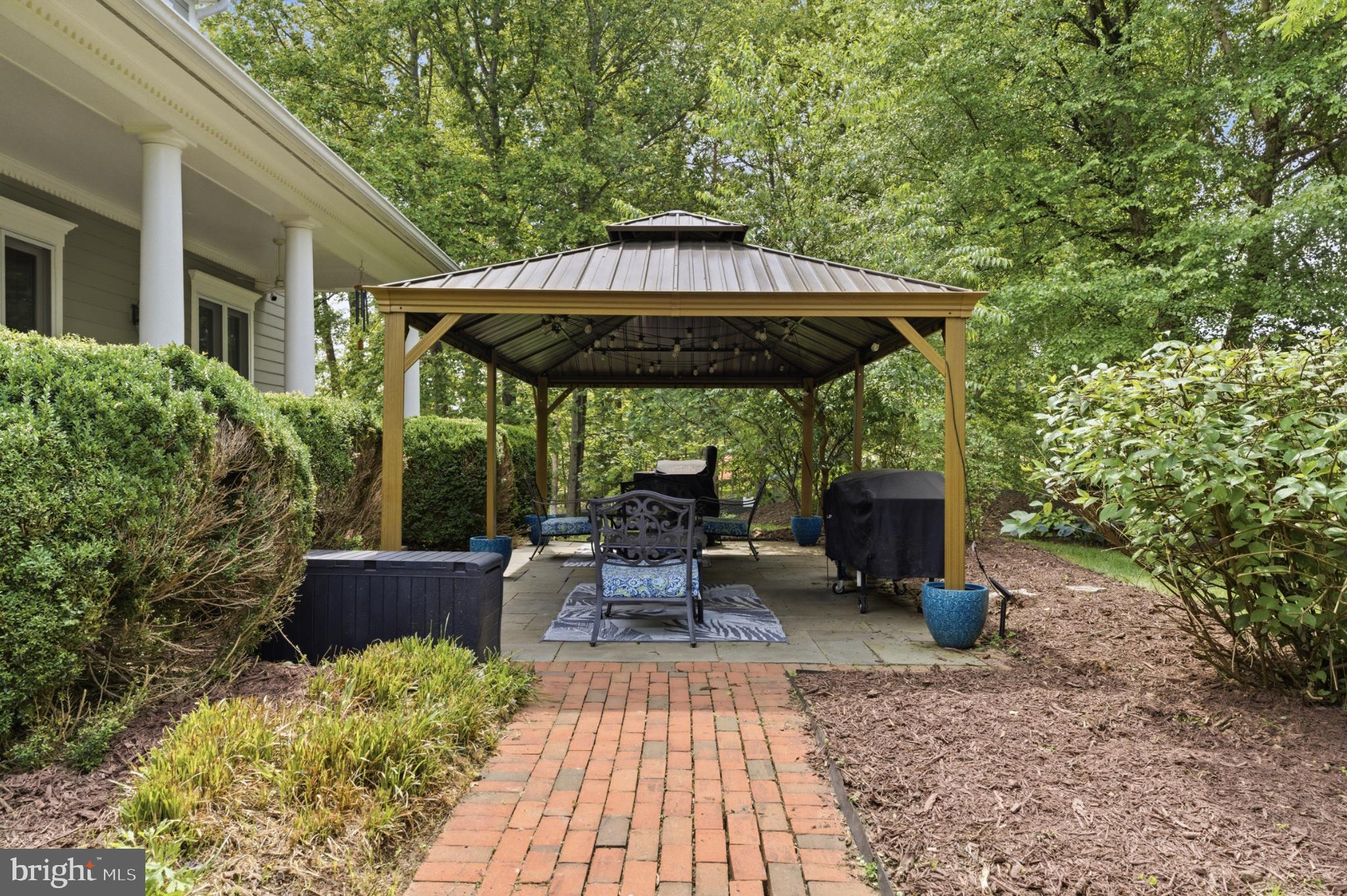 CHAPEL BRIDGE - Residential