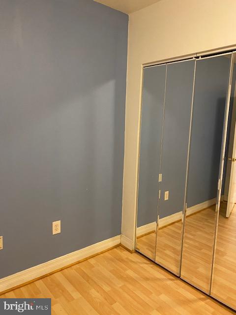 LOGAN SQUARE - Residential Lease
