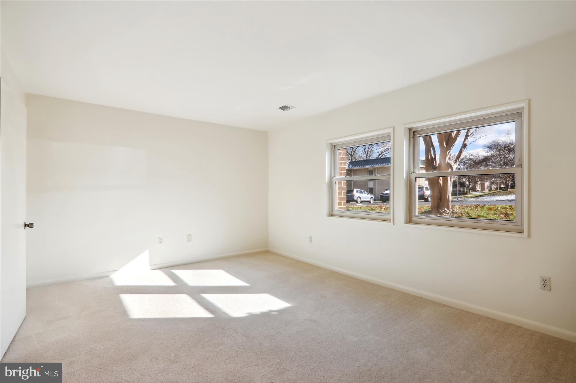 MONTGOMERY MUTUAL COOP - Residential