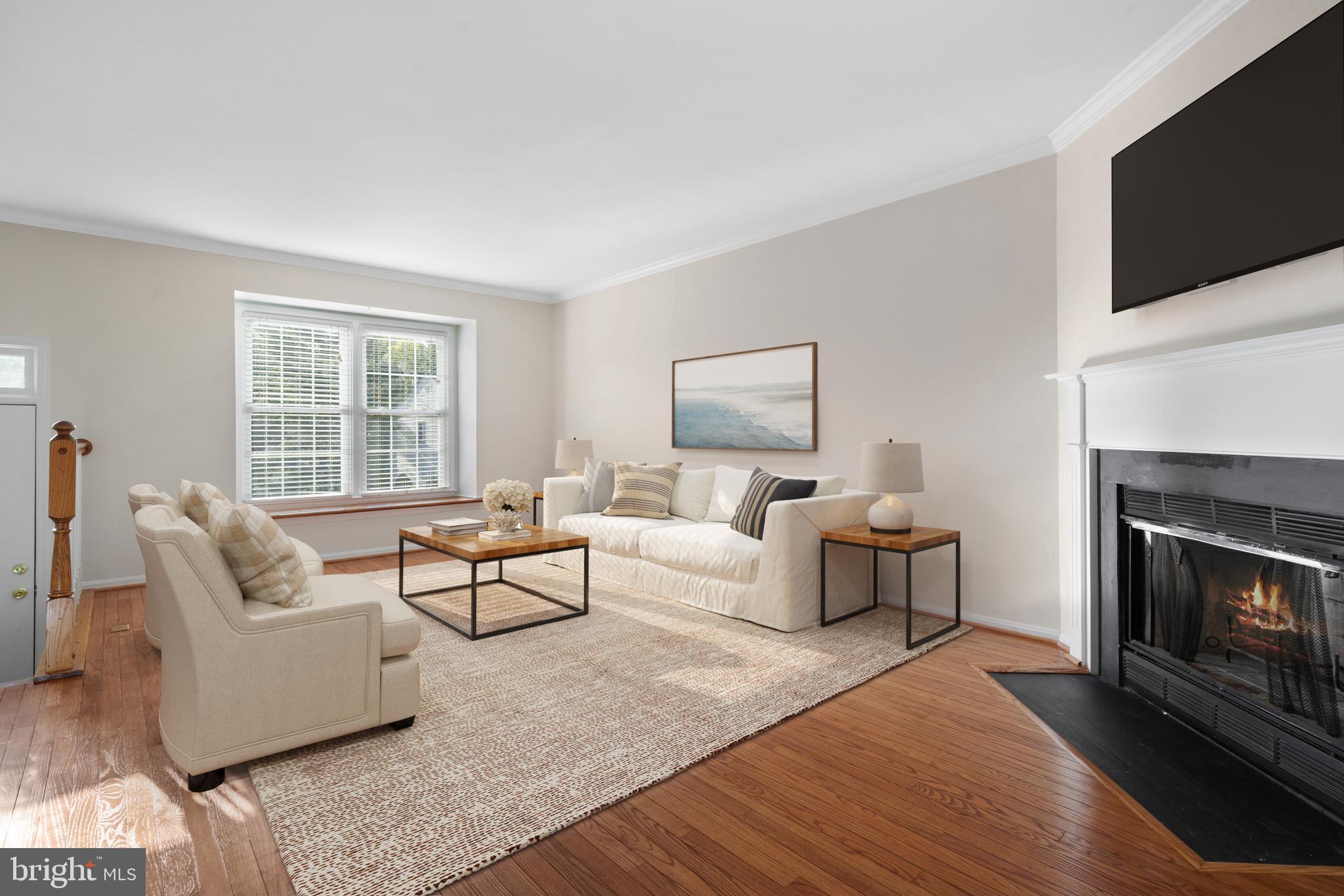 COMPTON VALLEY ESTATES - Residential
