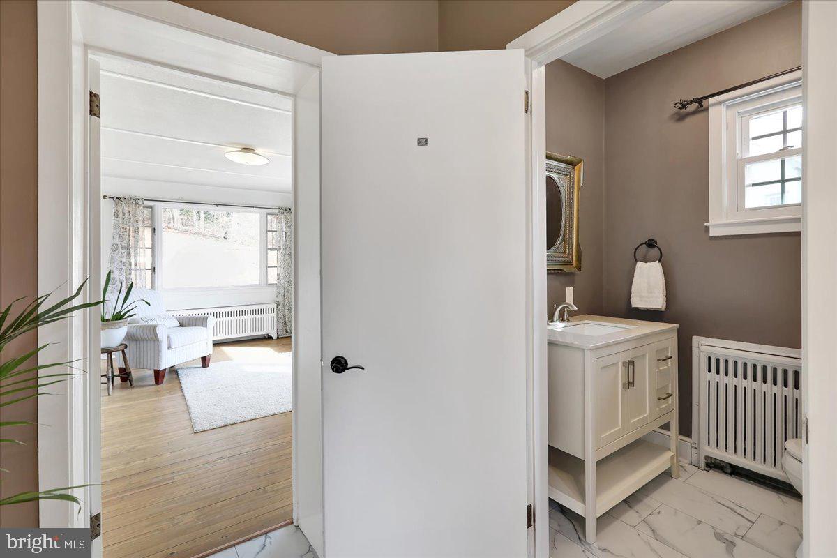 WYOMISSING HILLS - Residential