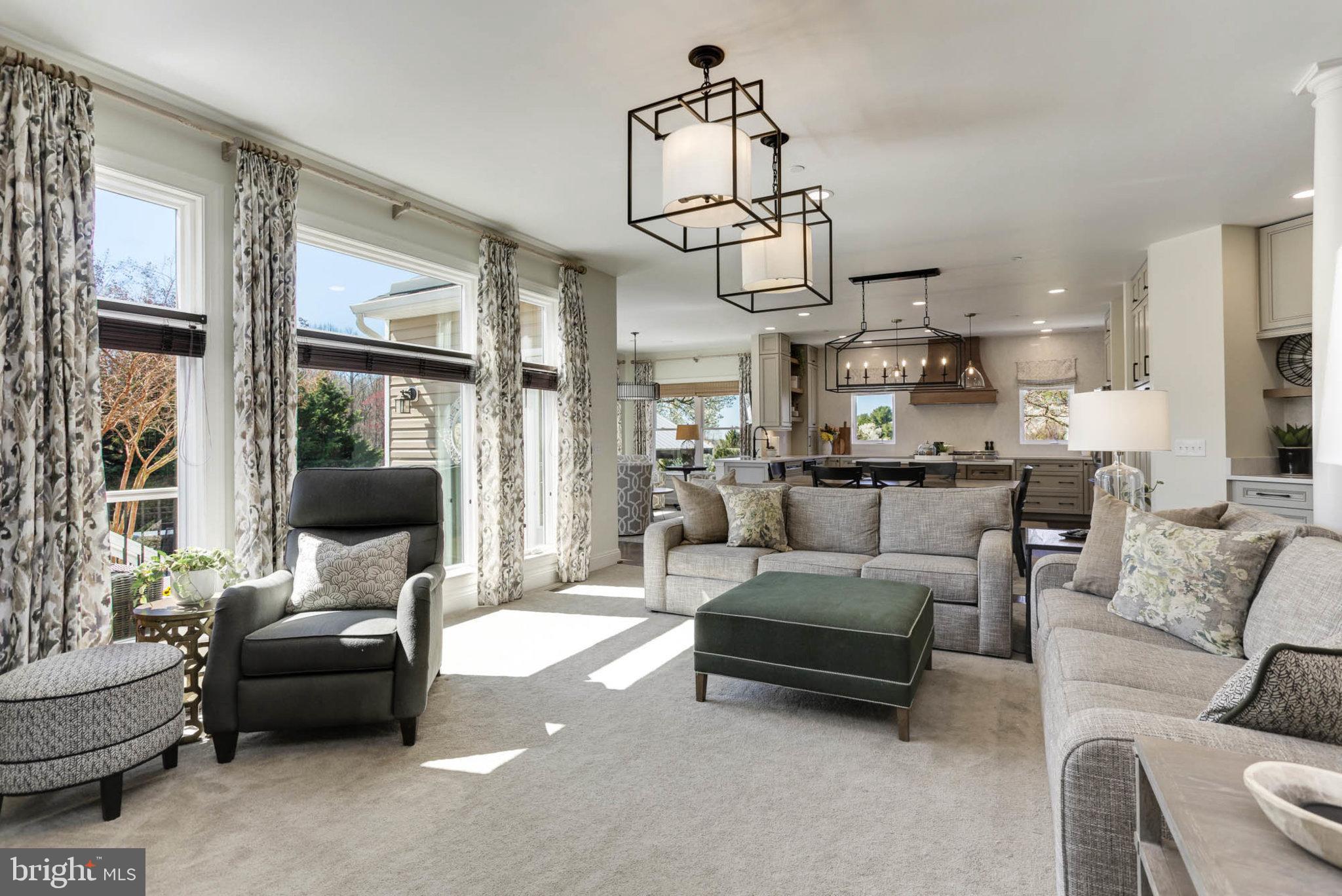 CASTLEBERRY - Residential