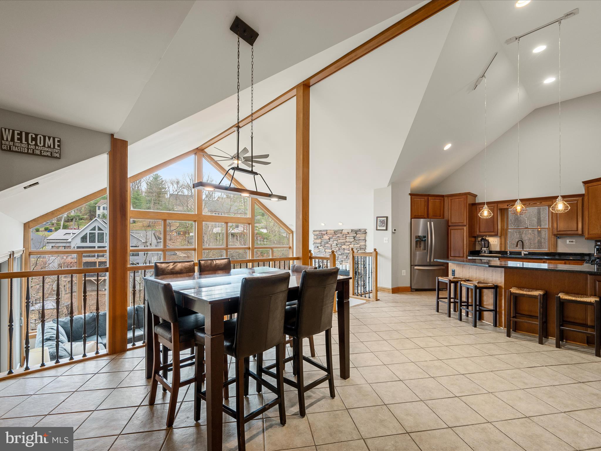LAKE HOLIDAY ESTATES - Residential