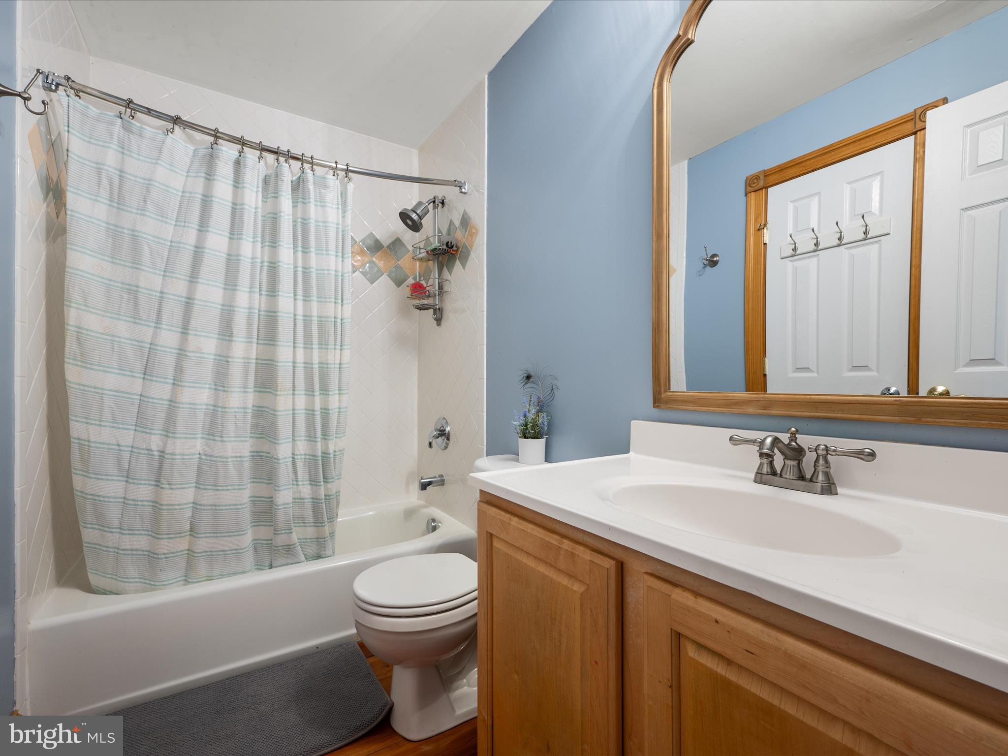LAKE HOLIDAY ESTATES - Residential