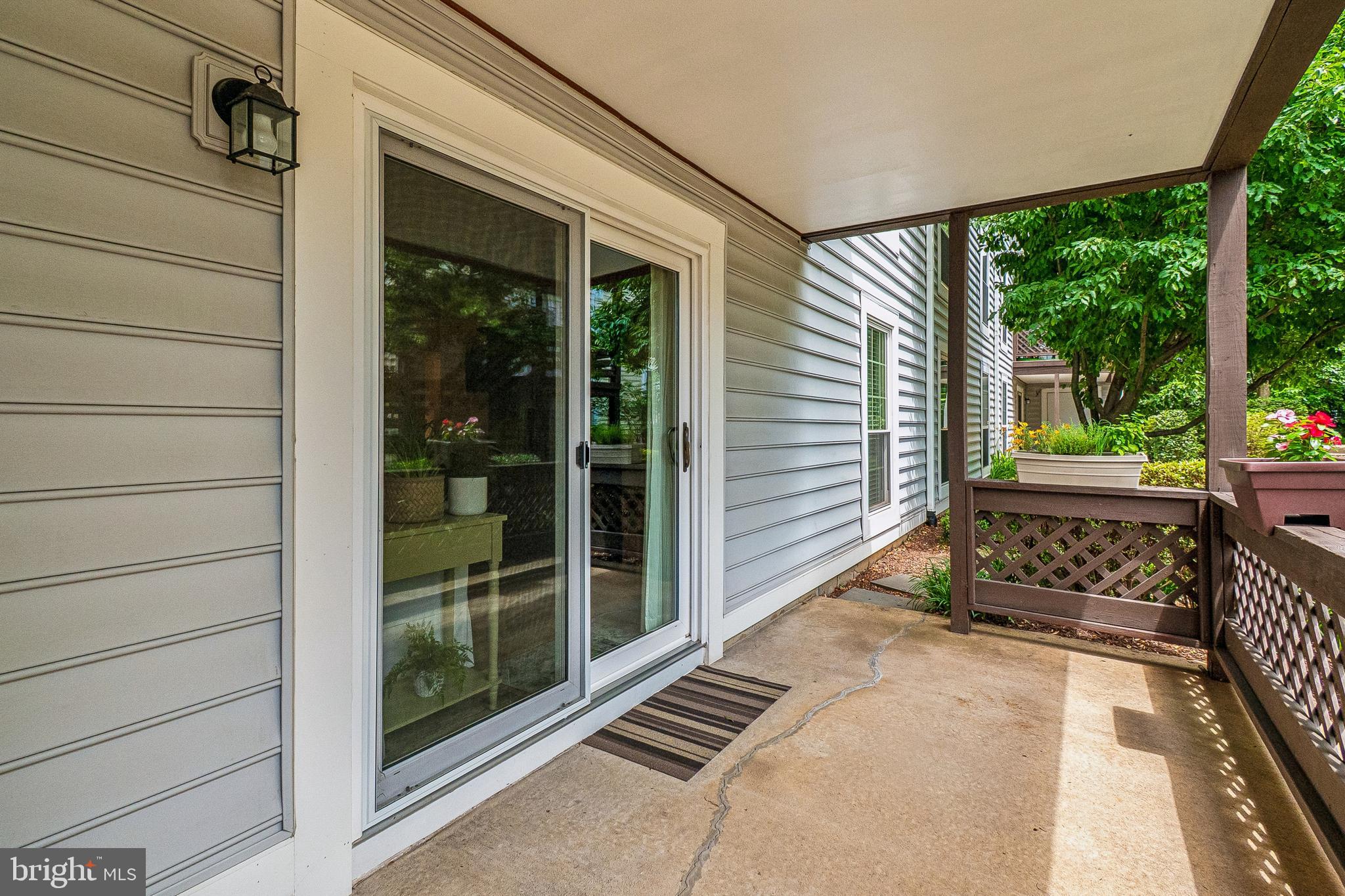 THE OAKTON - Residential
