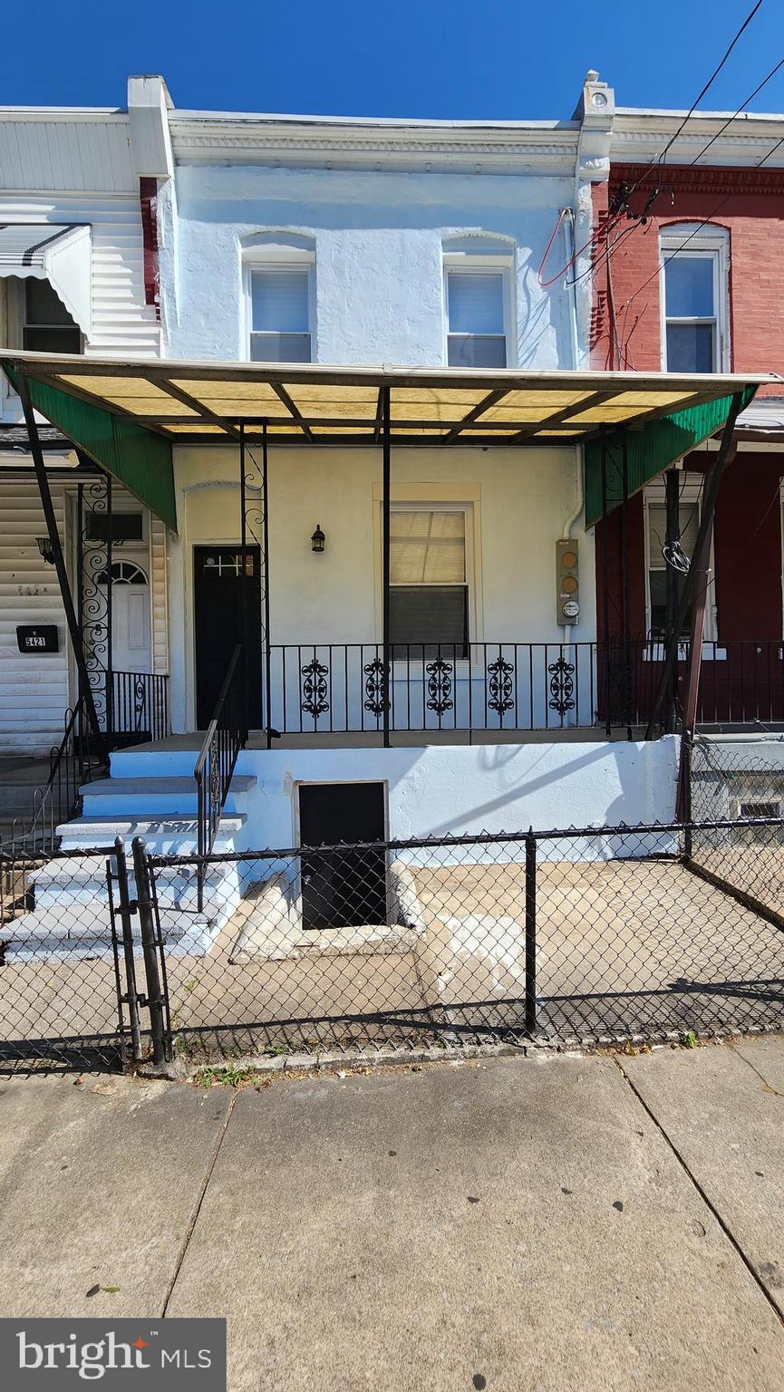 Welcome to your beautifully renovated cash flowing duplex in the heart of West Philadelphia!

This property has undergone a total rehab from top to bottom, featuring modern finishes and completely updated amenities. The first floor unit boasts 1 bedroom, 1 bathroom, and access to a private yard, while the second floor unit offers 2 bedrooms and 1 bathroom. With stacked laundry in each unit, you'll enjoy all the comforts of city living with the convenience of home.  Property is situated within a 10 minute drive of Philadelphia's #1 trauma center Penn Presbyterian. There is a lot of construction in the area and the neighborhood is experiencing tremendous economic growth  Don't miss out on this incredible opportunity to own a turnkey investment property in one of Philly's most vibrant neighborhoods!