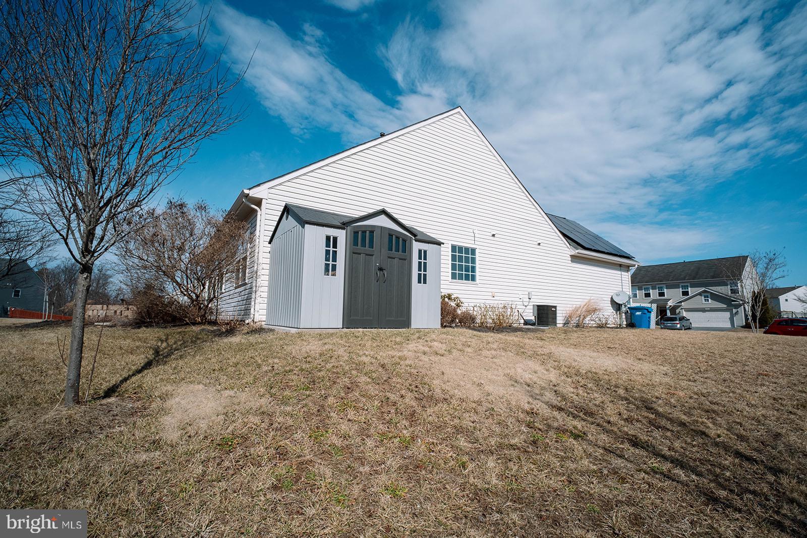 WAKELAND MANOR - Residential