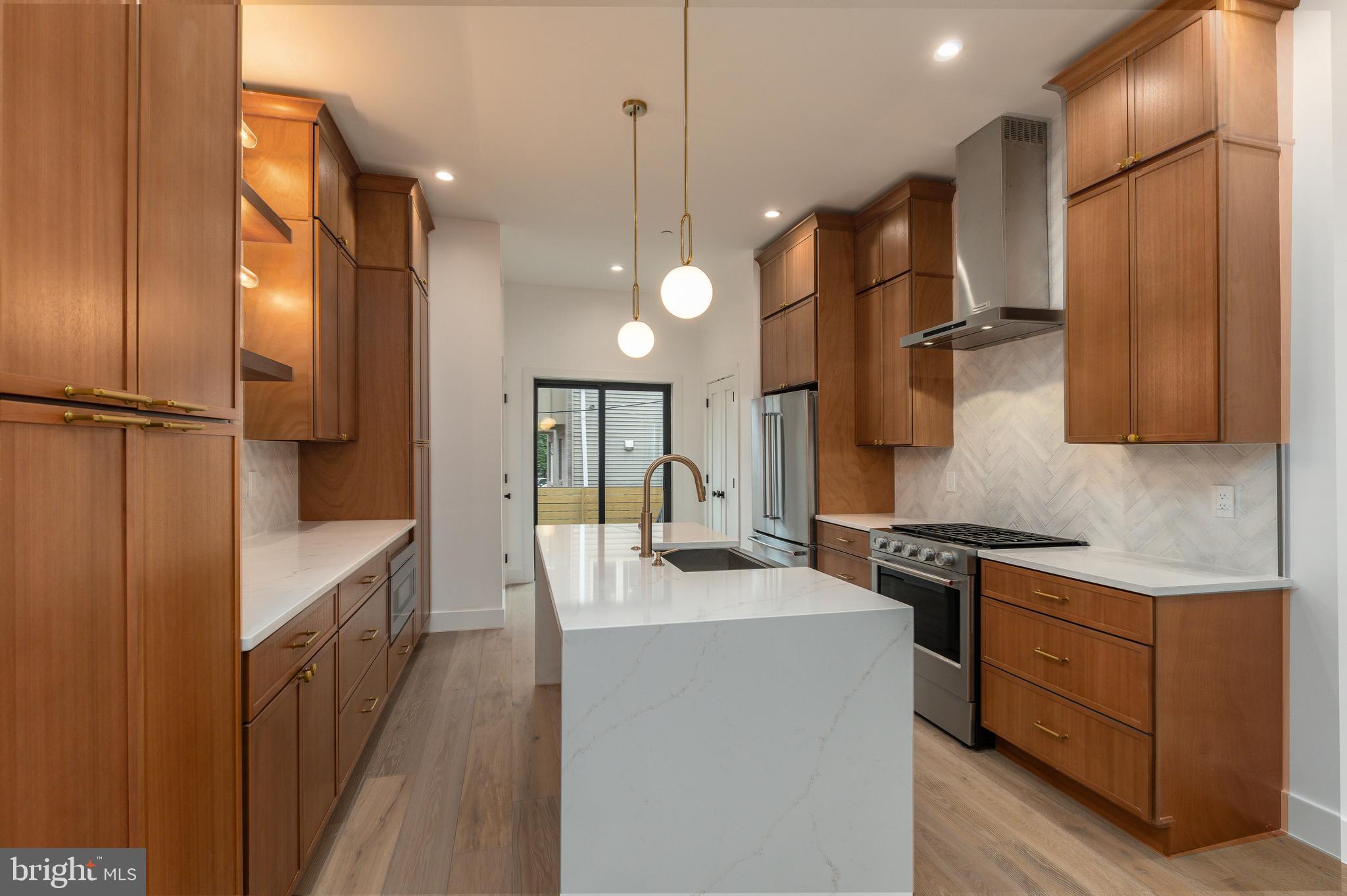 FISHTOWN - Residential