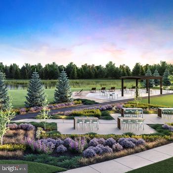 PARKSIDE VILLAGE - Residential