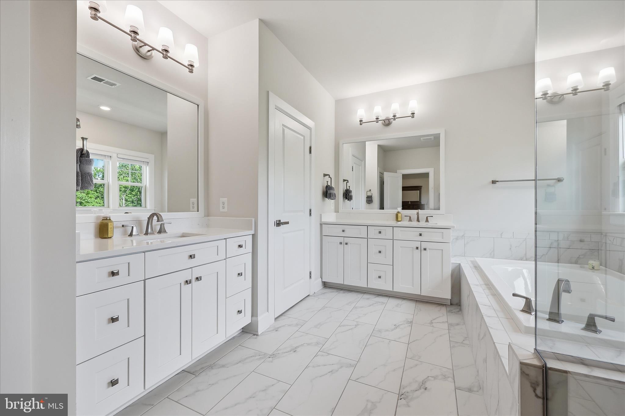 WOODRIDGE AT LAKE LINGANORE - Residential