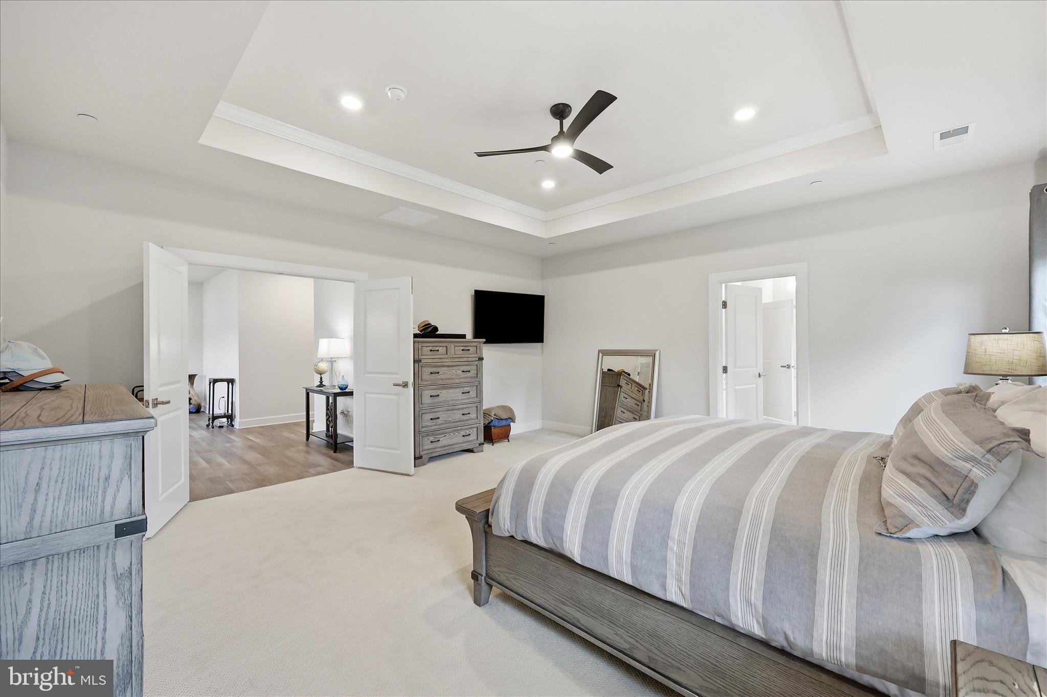 WOODRIDGE AT LAKE LINGANORE - Residential