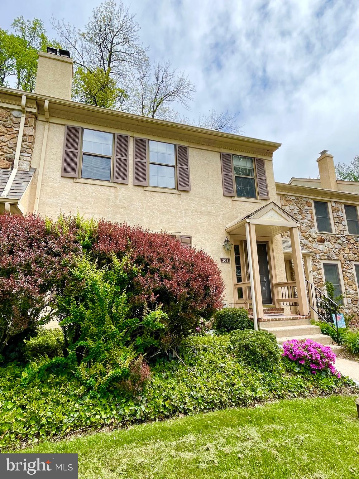 WEATHERSTONE - Residential Lease