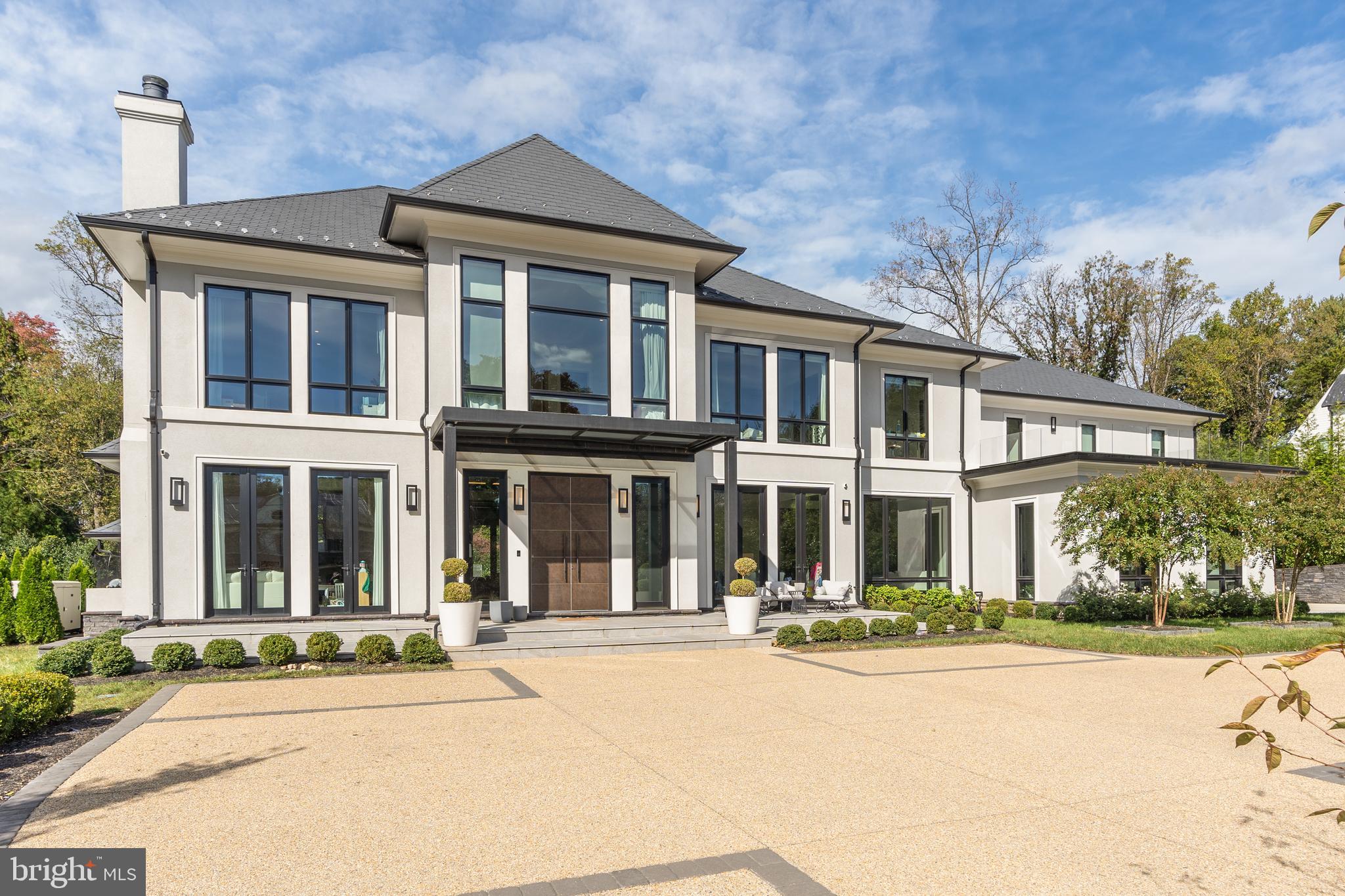 LANGLEY HILL - Residential