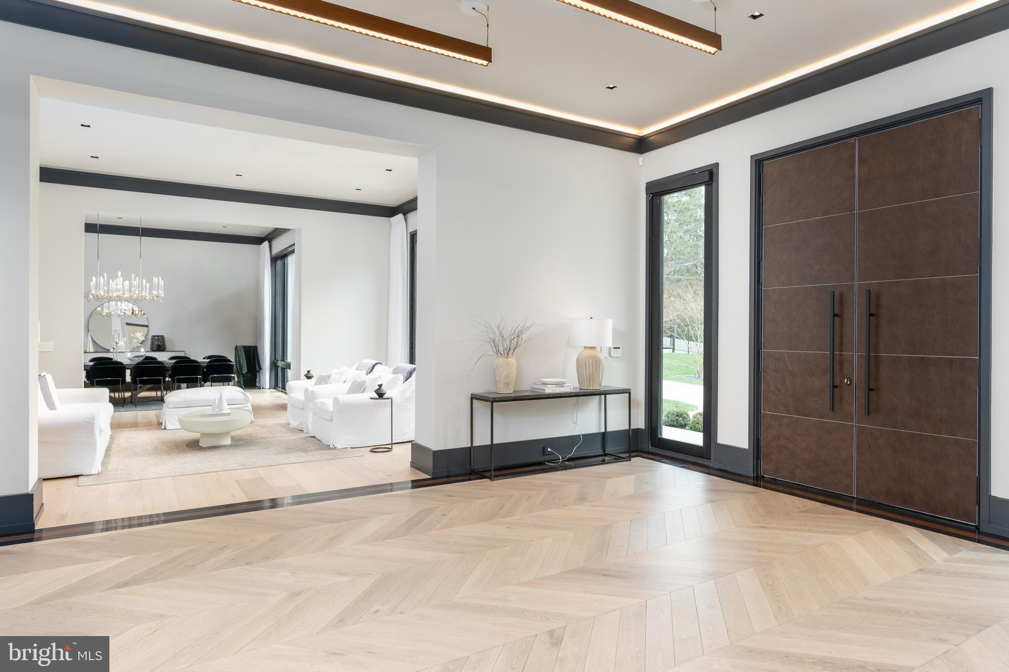 LANGLEY HILL - Residential