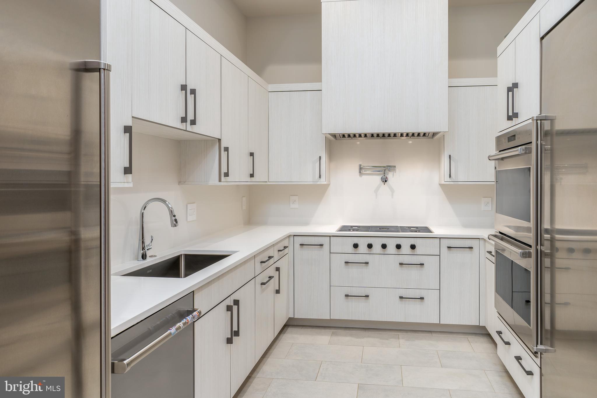 LANGLEY HILL - Residential
