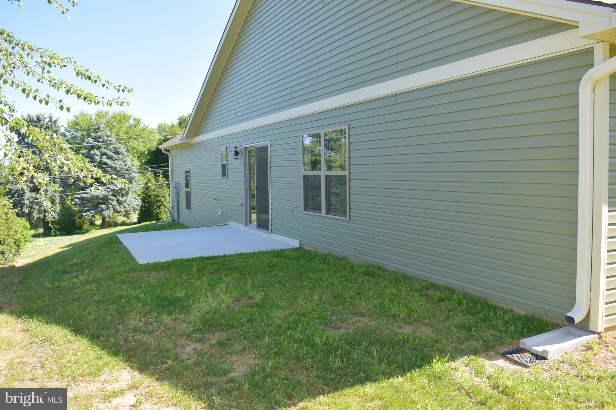 PENN NATIONAL GOLF COURSE COMMUNITY - Residential