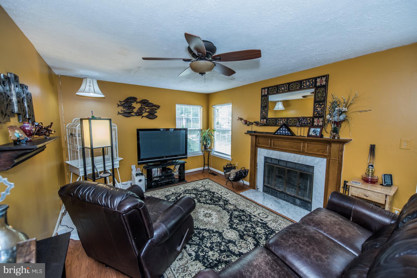 APPLE RIDGE - Residential