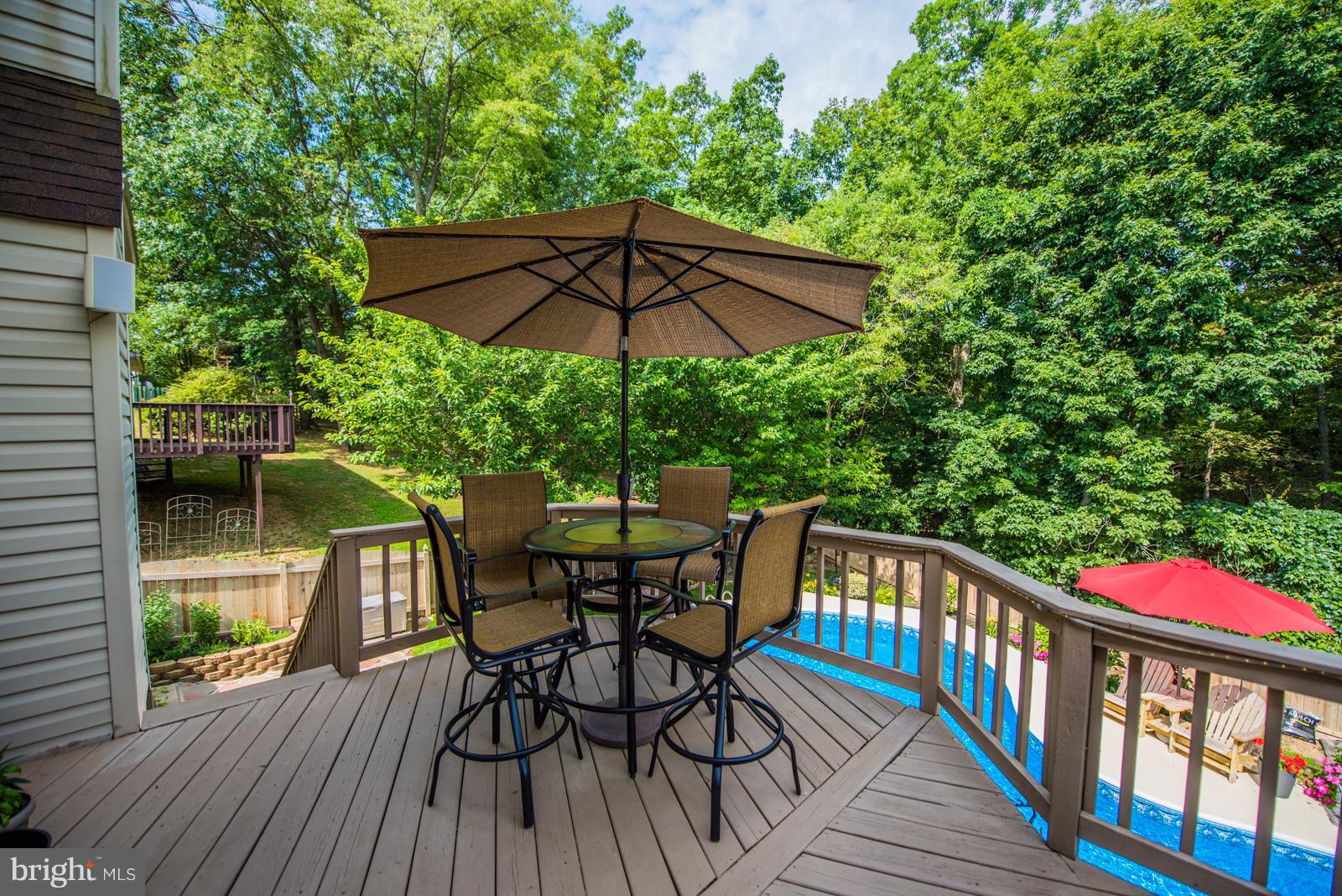 APPLE RIDGE - Residential