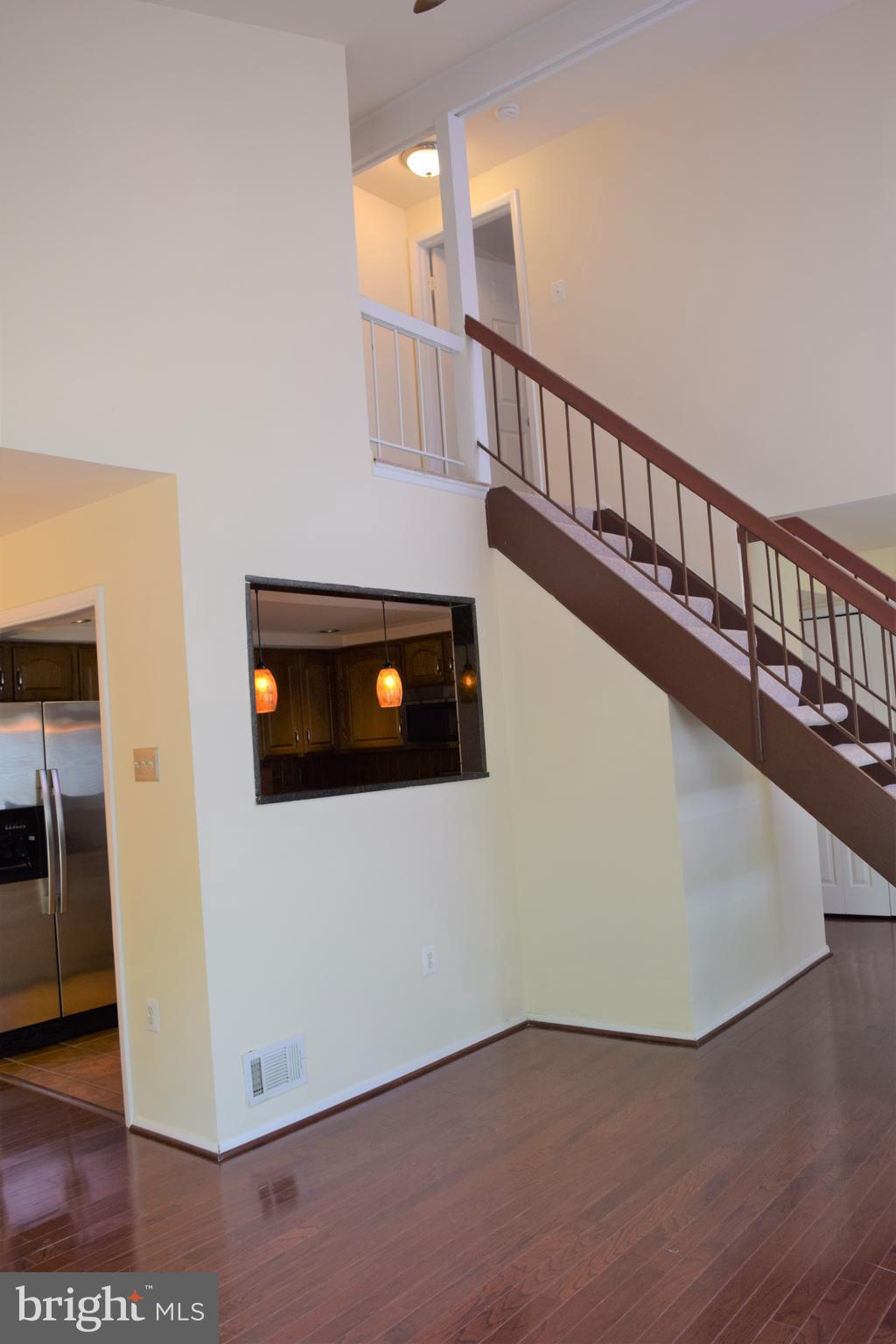 SUGARLAND RUN - Residential Lease