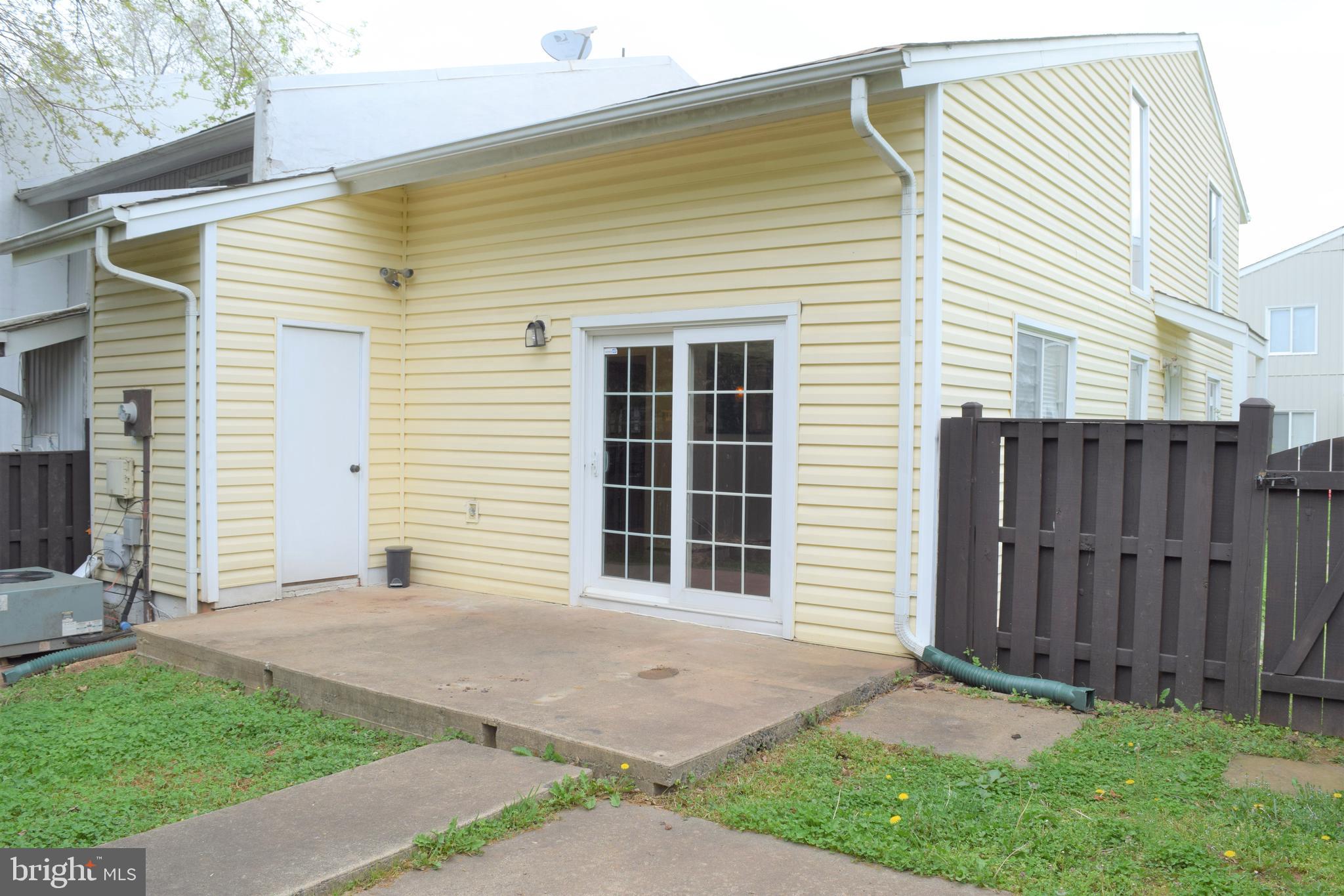SUGARLAND RUN - Residential Lease