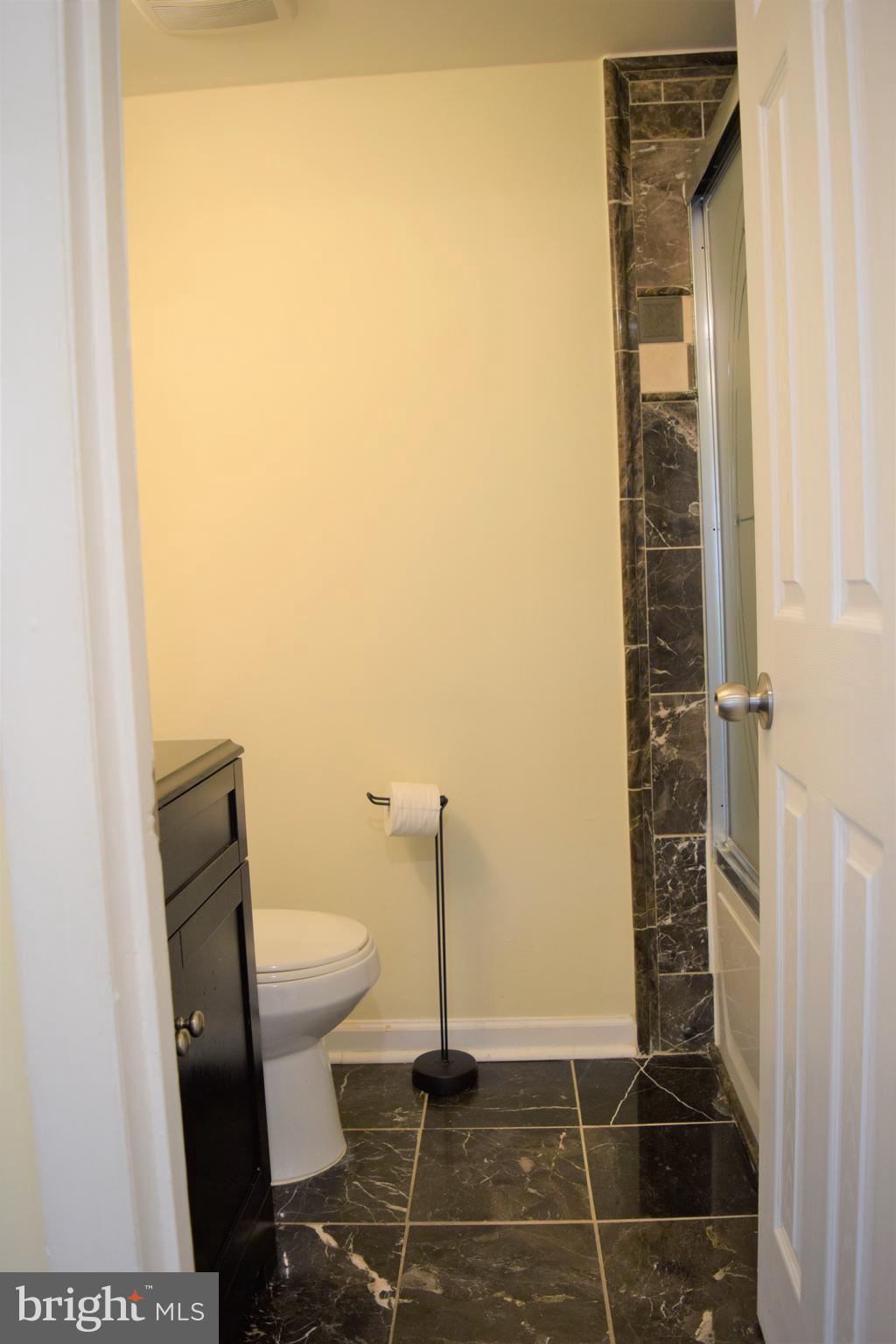 SUGARLAND RUN - Residential Lease