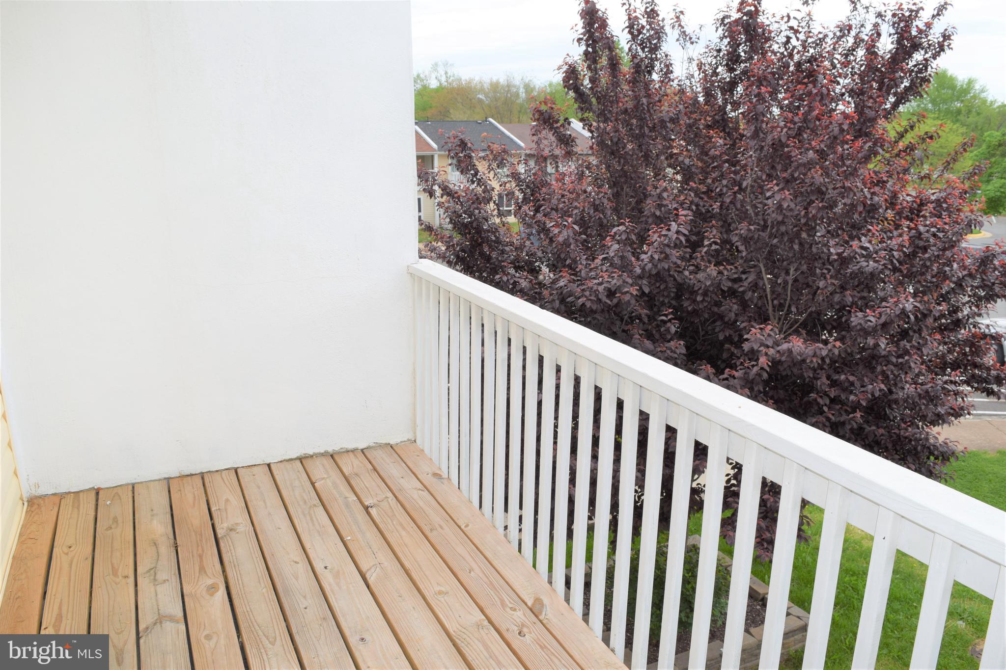 SUGARLAND RUN - Residential Lease