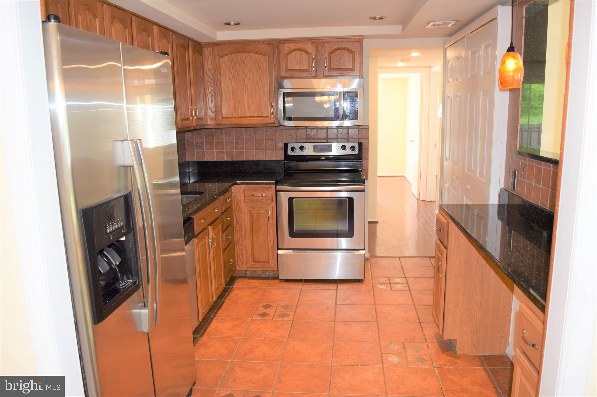 SUGARLAND RUN - Residential Lease