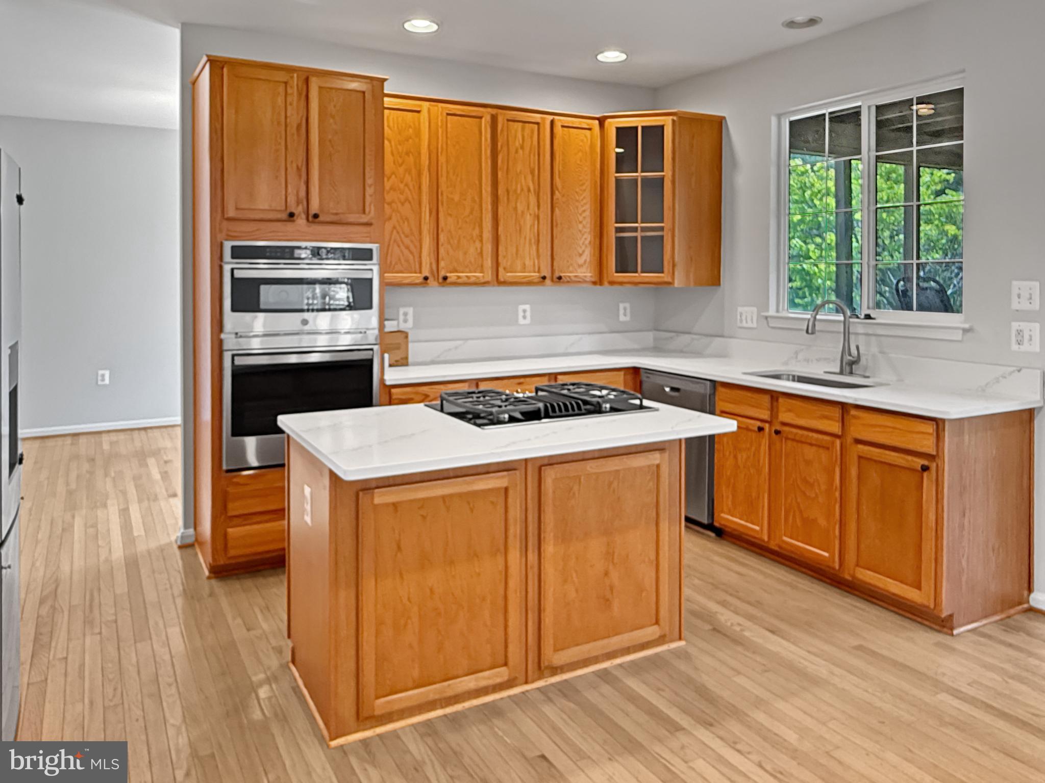 LOCUST HILL - Residential