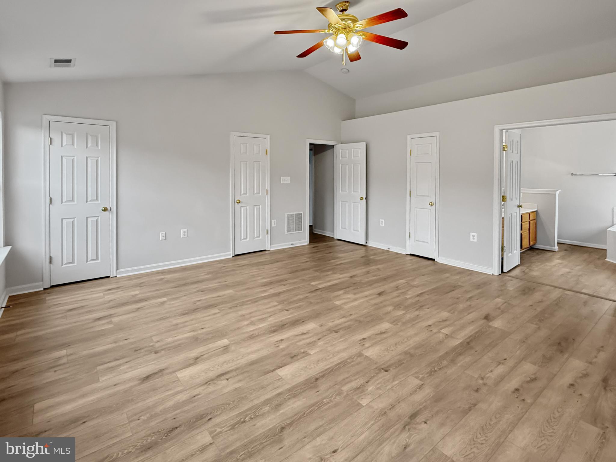 LOCUST HILL - Residential