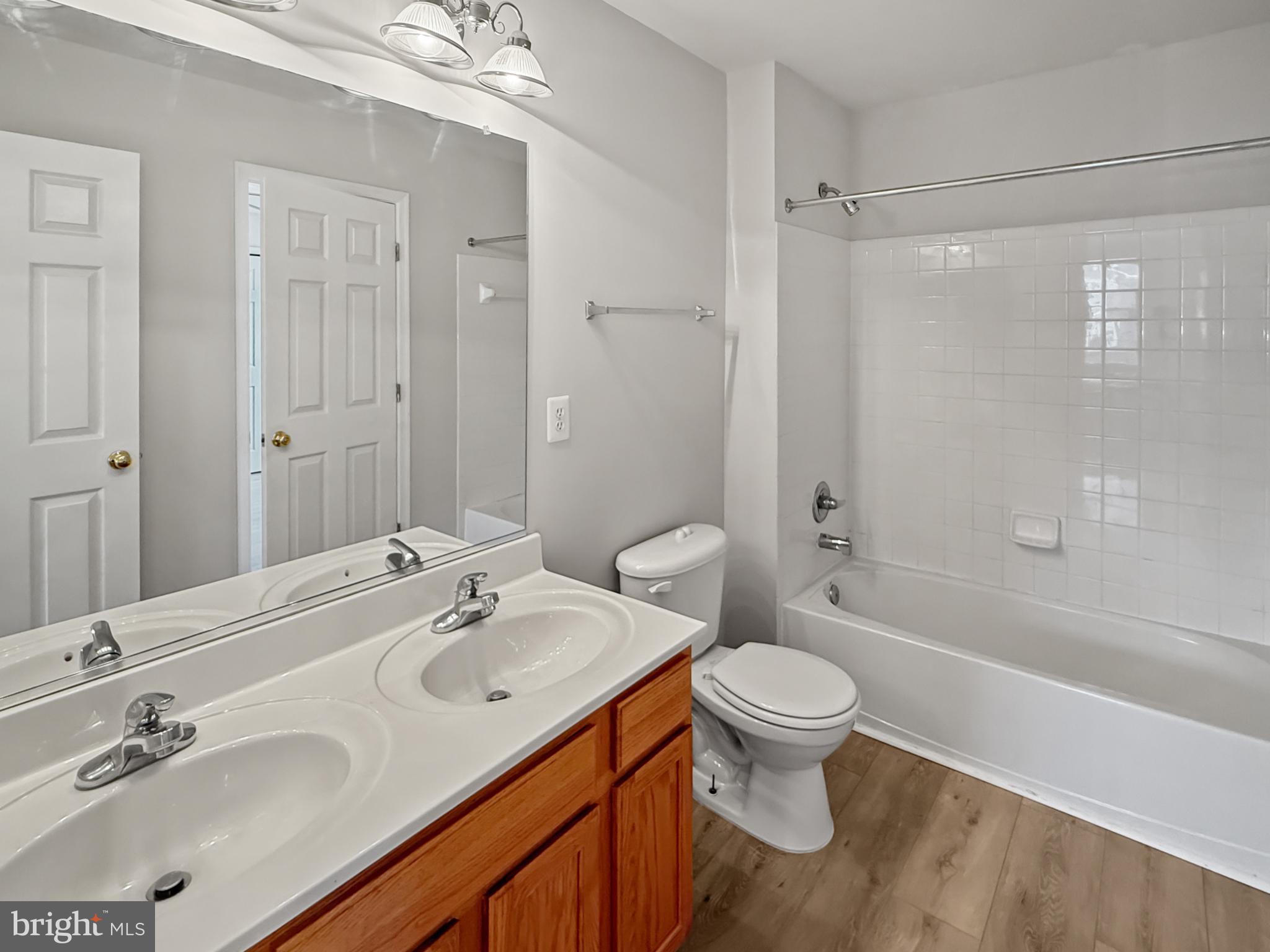 LOCUST HILL - Residential