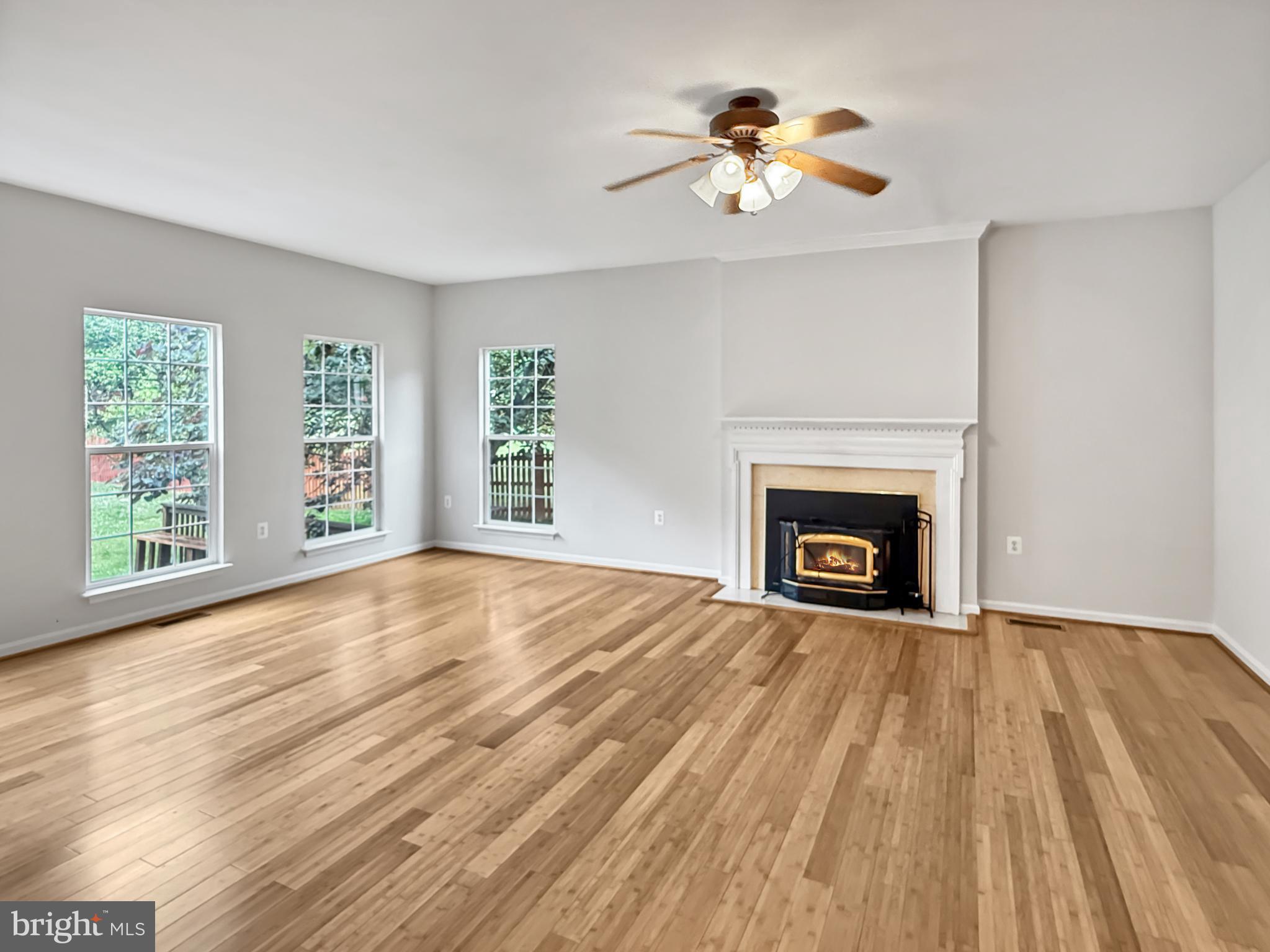 LOCUST HILL - Residential