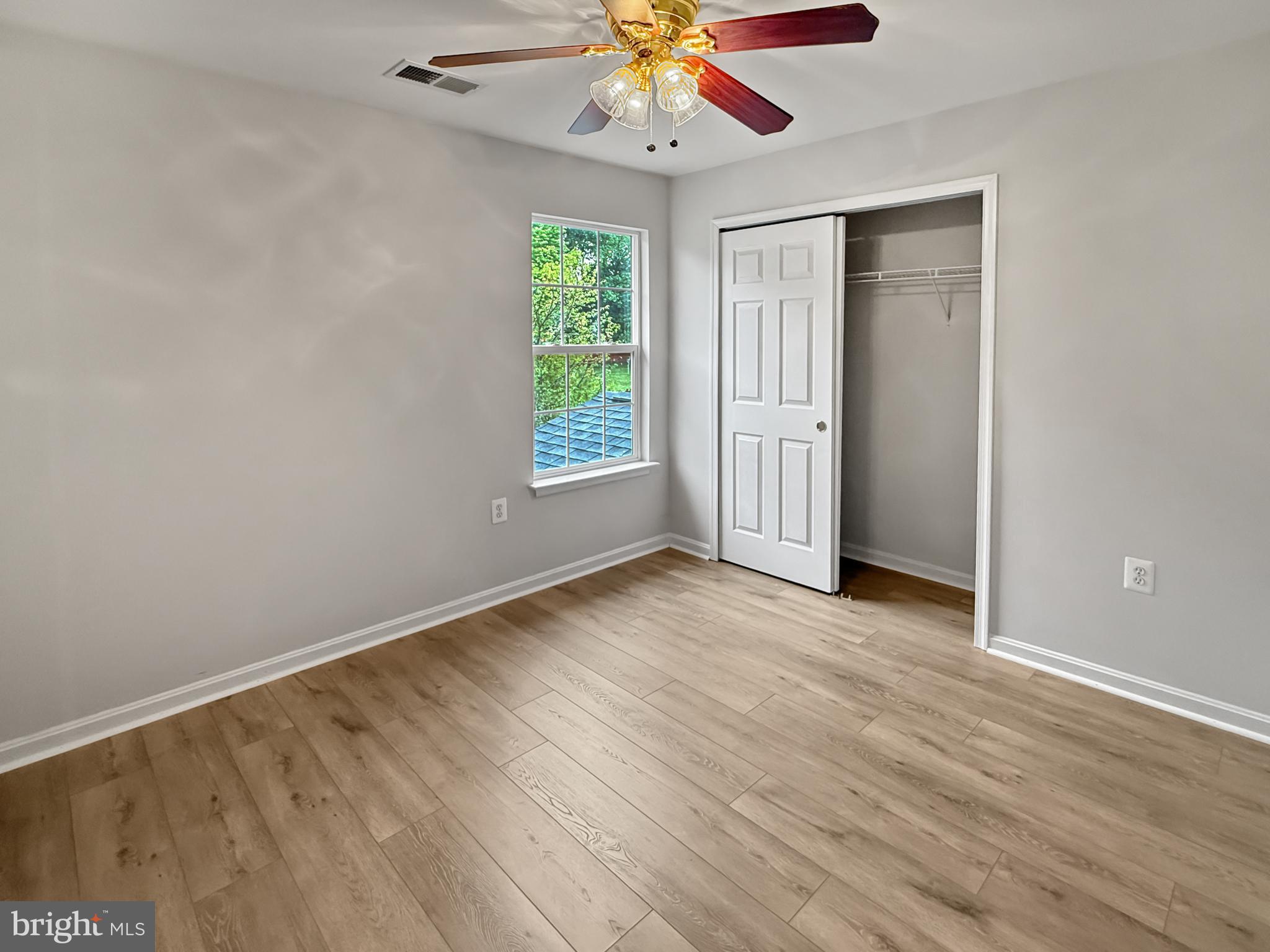 LOCUST HILL - Residential